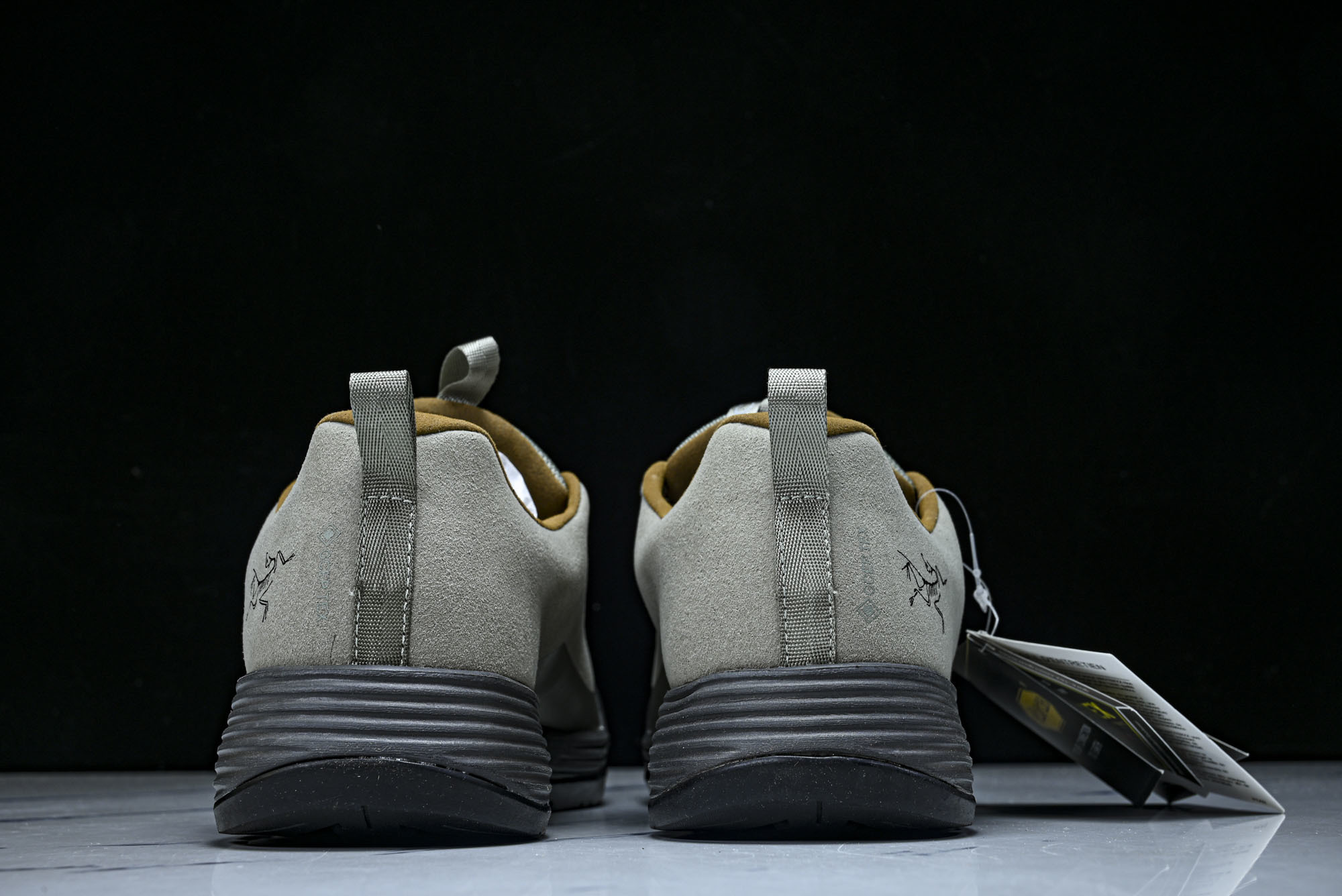 (纯原)始祖鸟·Arc'teryx Konseal FL 2 Leather GTX未来之壳2代系列低帮