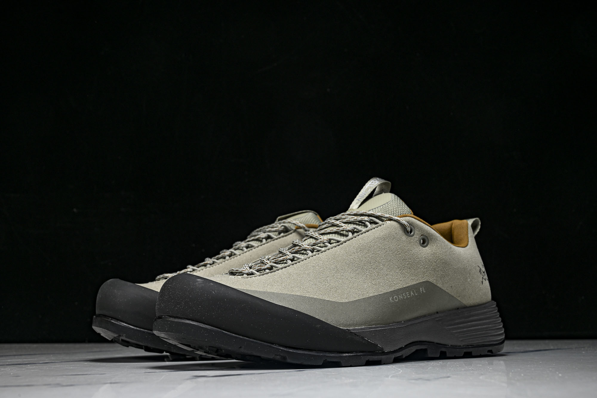 (纯原)始祖鸟·Arc'teryx Konseal FL 2 Leather GTX未来之壳2代系列低帮