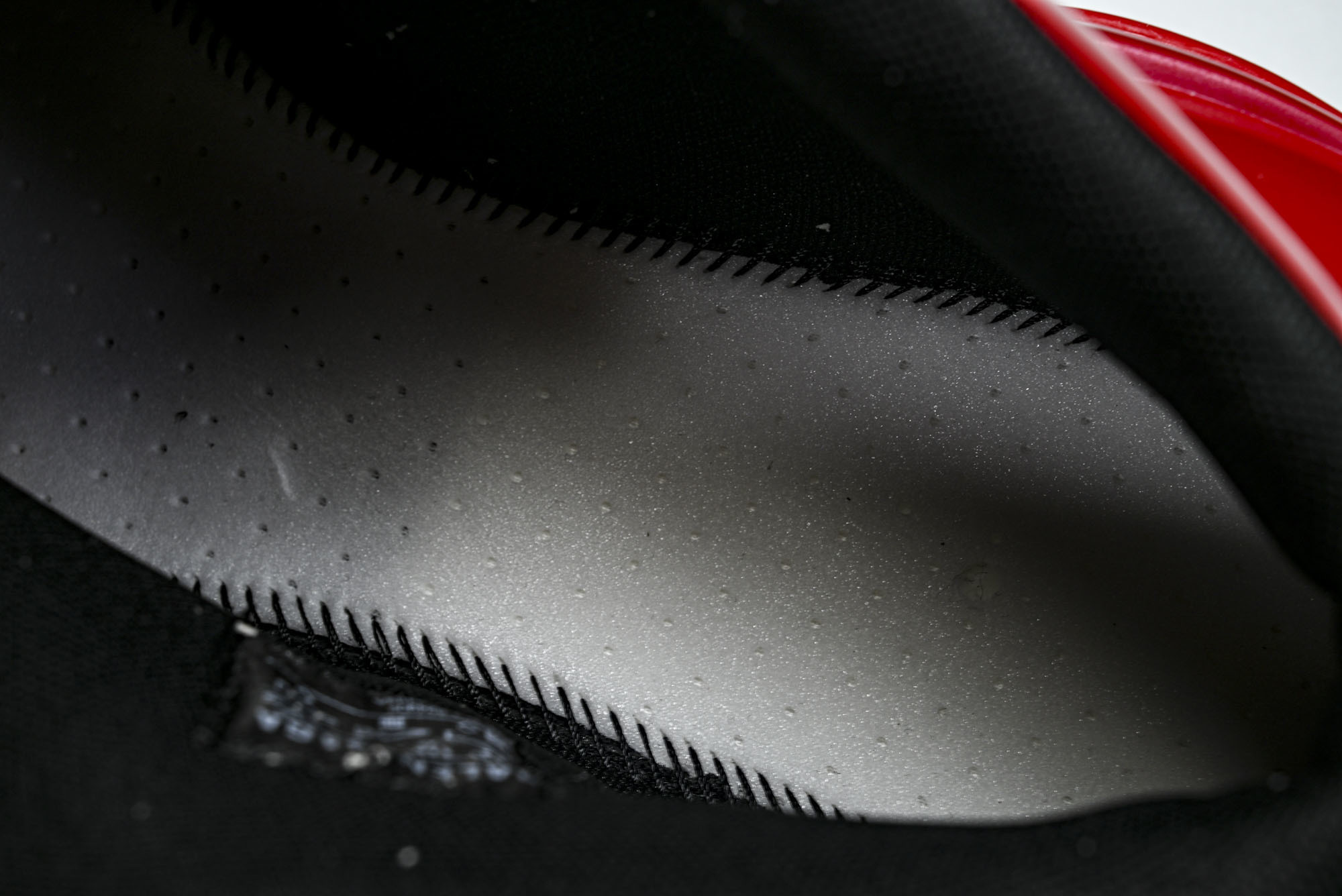 Balenciaga巴黎世家篮球鞋男士缓震支撑贴合防滑红色 WBKBM601039 40 41 42 4