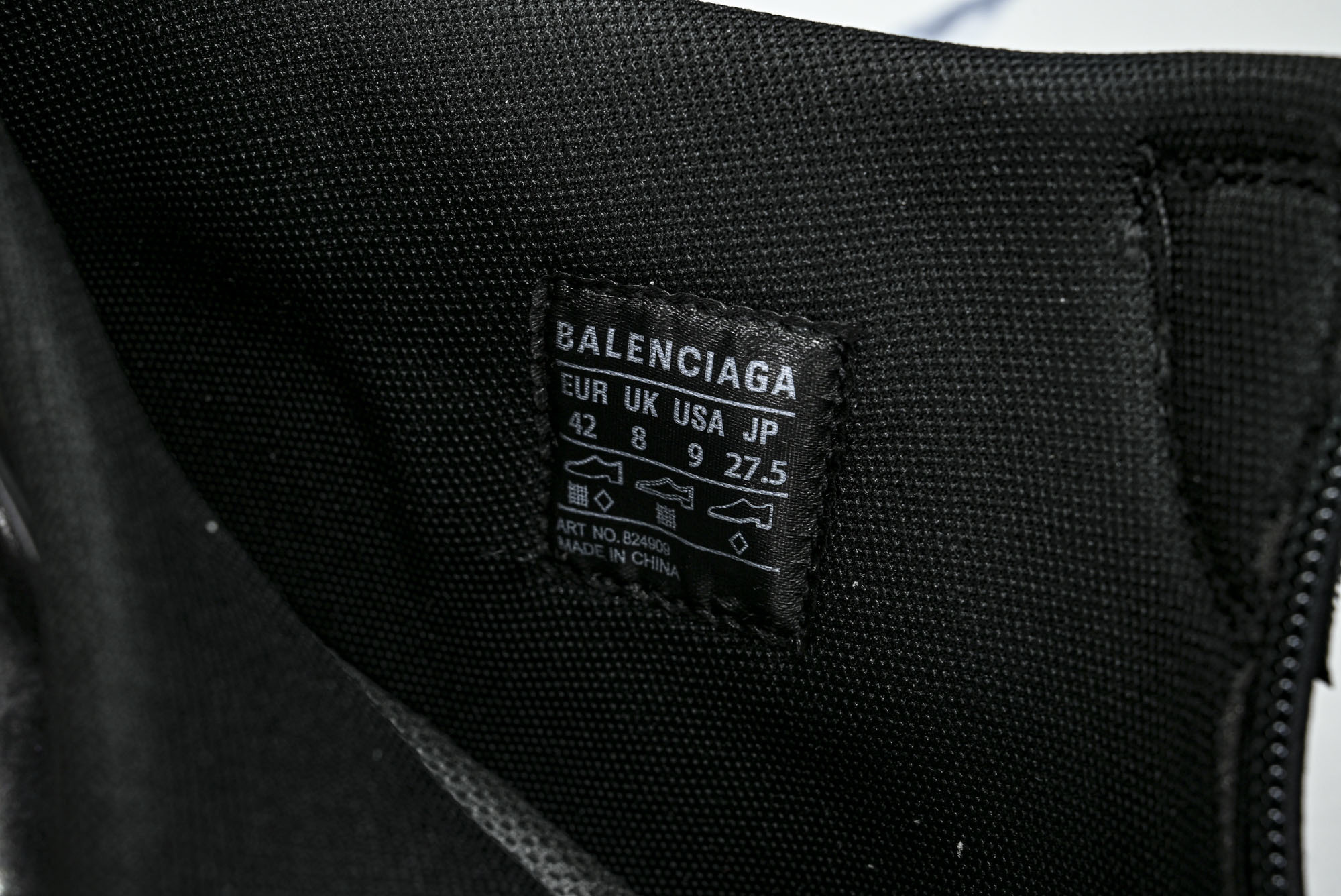 Balenciaga巴黎世家篮球鞋男士缓震支撑贴合防滑黑色 WBKBM111039 40 41 42 4