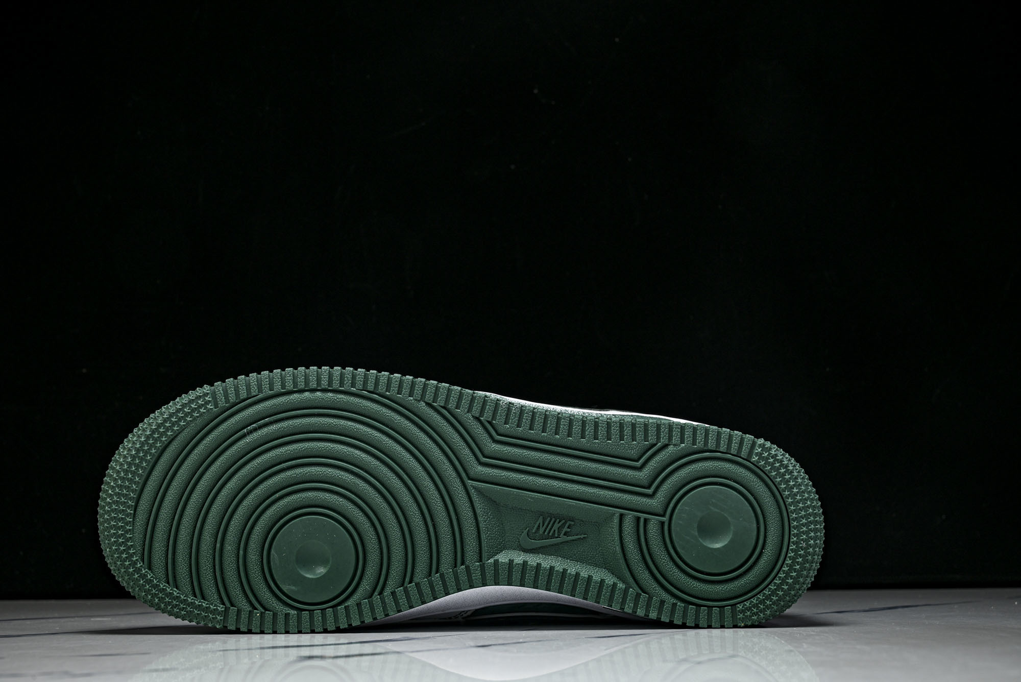 Nike Air Force 1'07 Low 北面联名 绿猪八翻毛 空军一号低帮休闲板鞋 SU2305