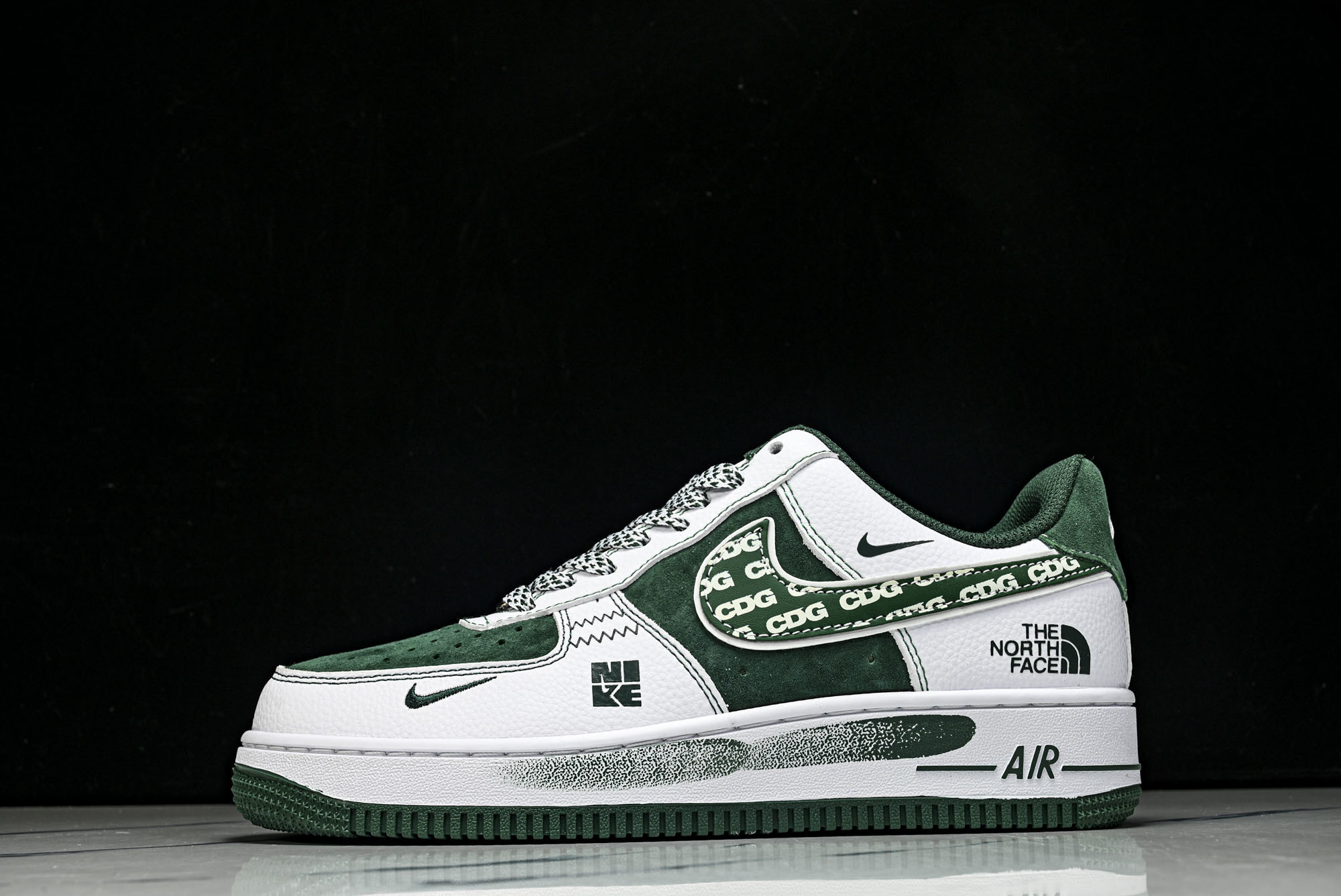 Nike Air Force 1'07 Low 北面联名 绿猪八翻毛 空军一号低帮休闲板鞋 SU2305