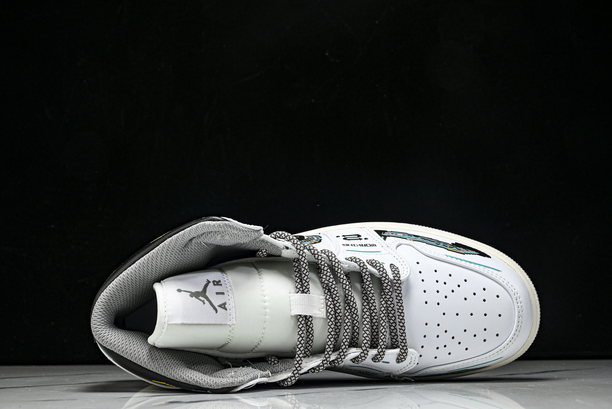 Air Jordan 1 Mid AJ1 乔1赛博棉花糖 中邦男篮球鞋 13535 36 36.5 37