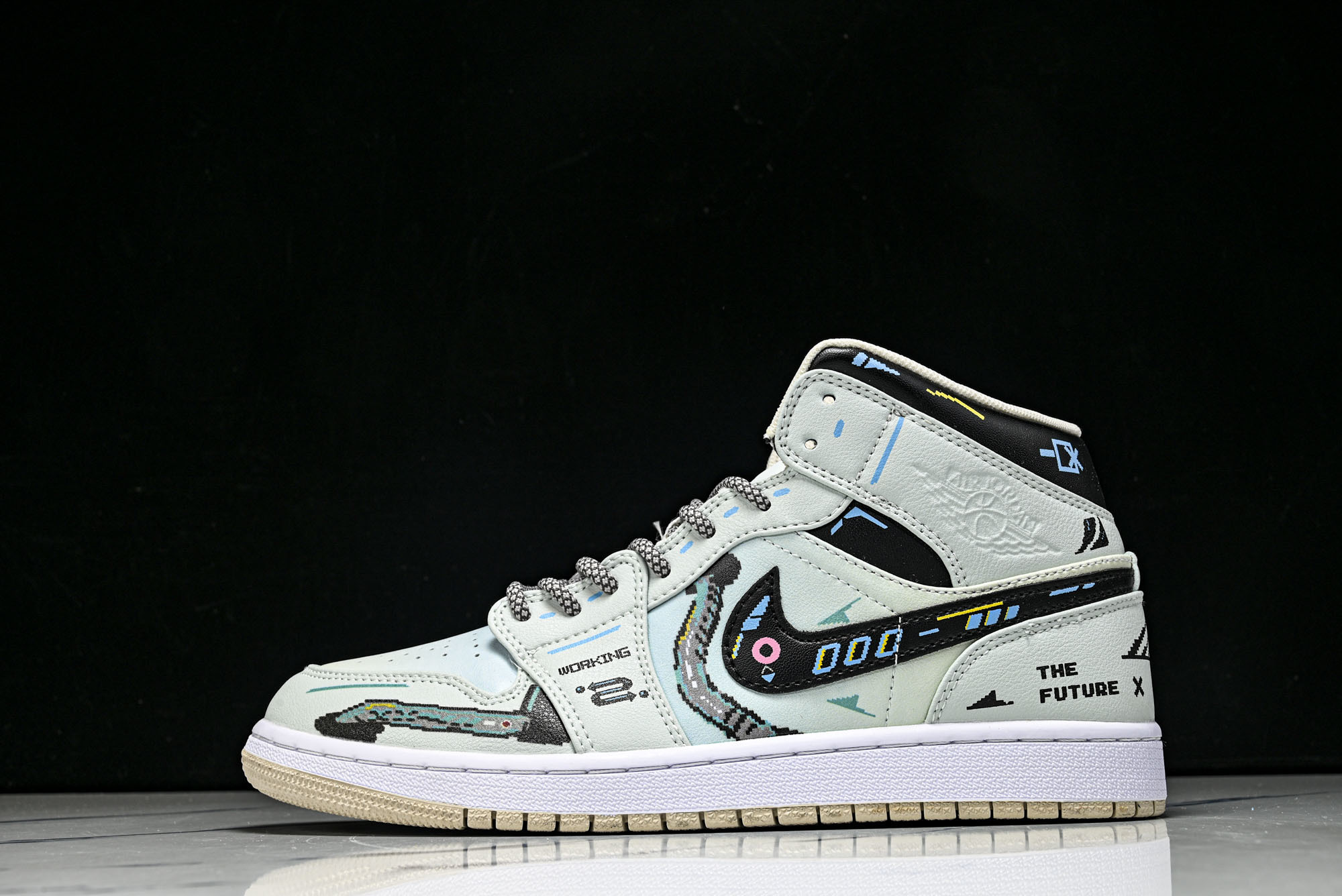 Air Jordan 1 Mid AJ1 乔1赛博棉花糖 中邦男篮球鞋 08235 36 36.5 37