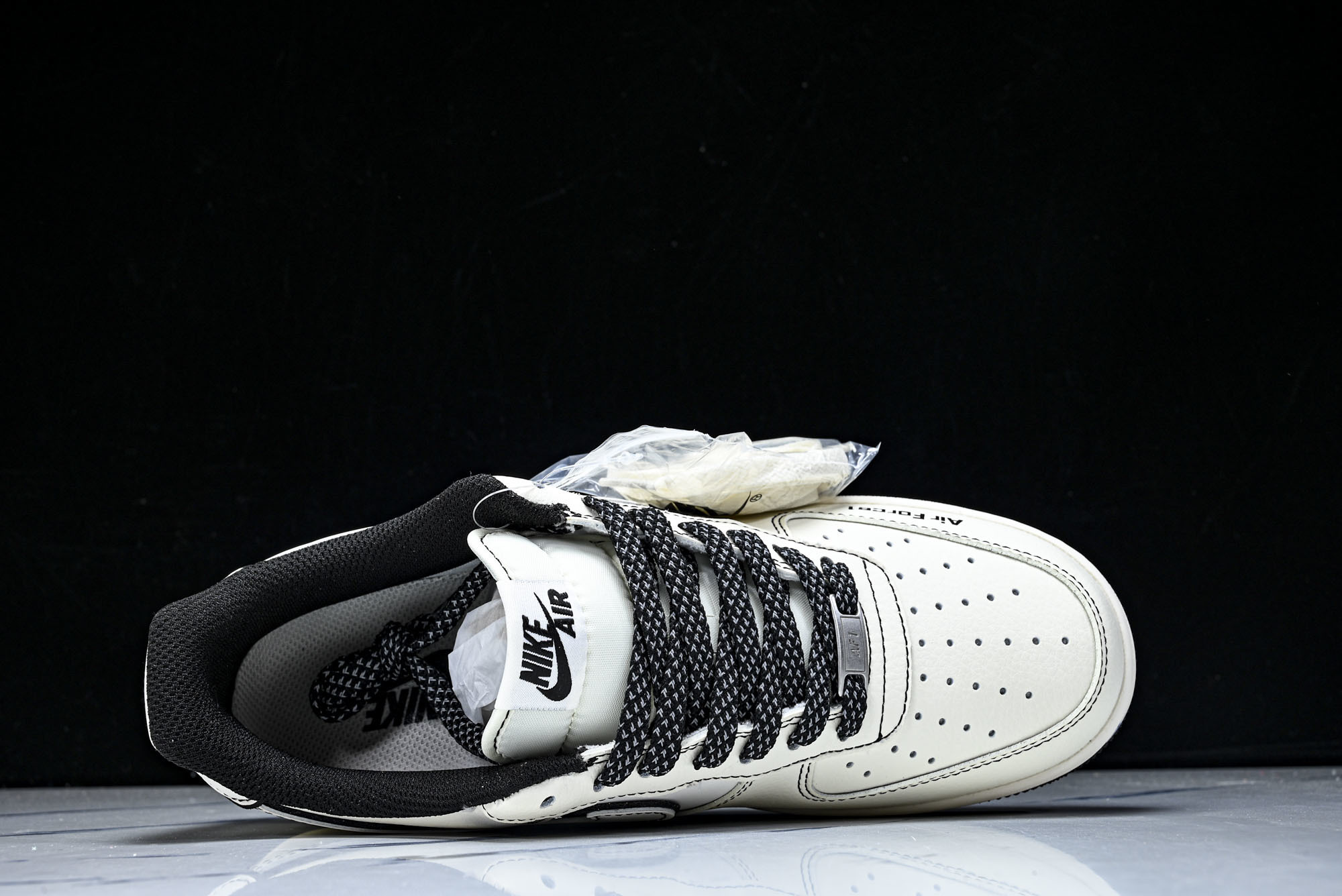 Nike Air Force 1'07 Low 黑兔八哥 空军一号低帮休闲板鞋 jp-8148-0603