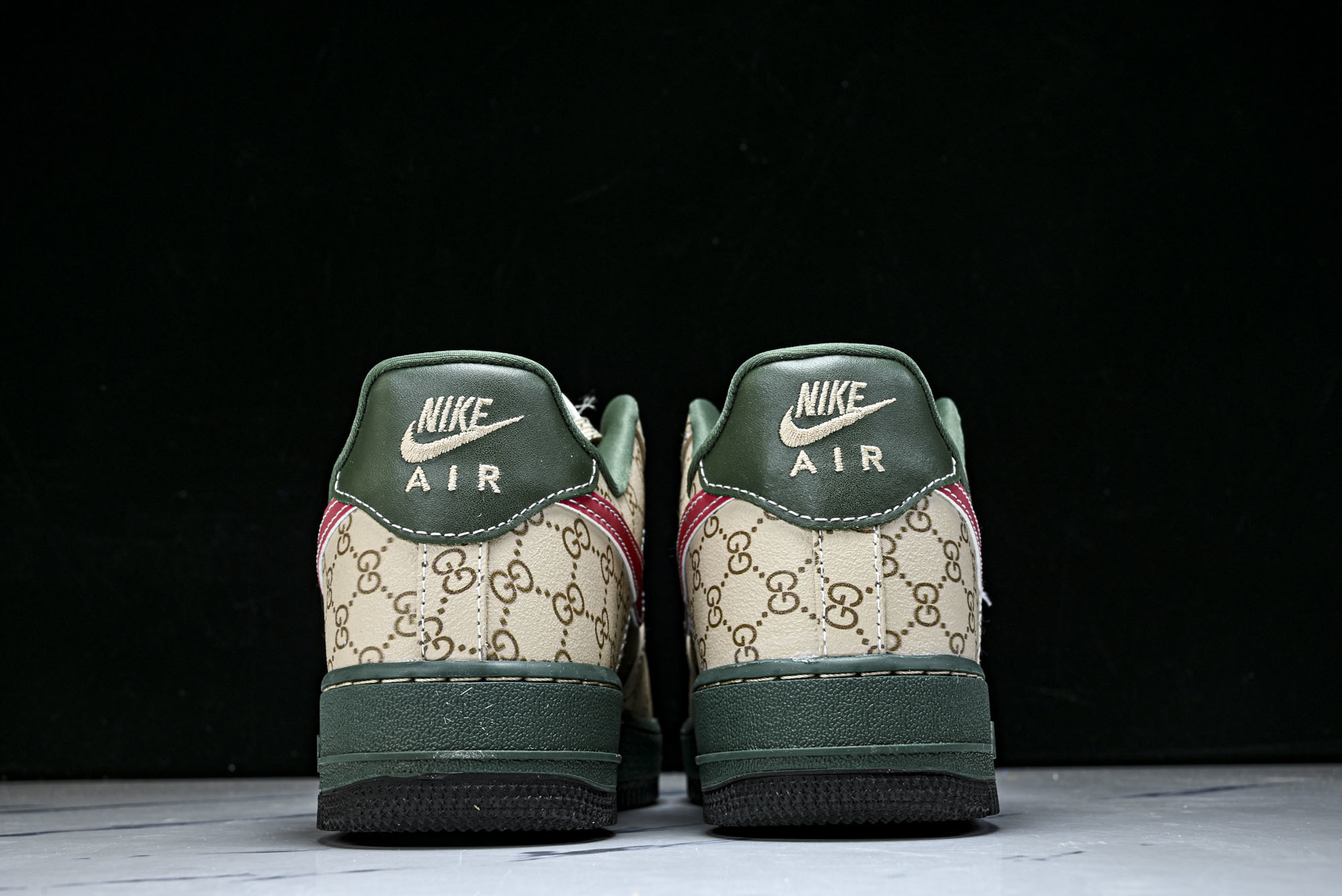 Nike Air Force 1'07 Low 古驰联名 花纹红勾 空军一号低帮休闲板鞋 XL1979-