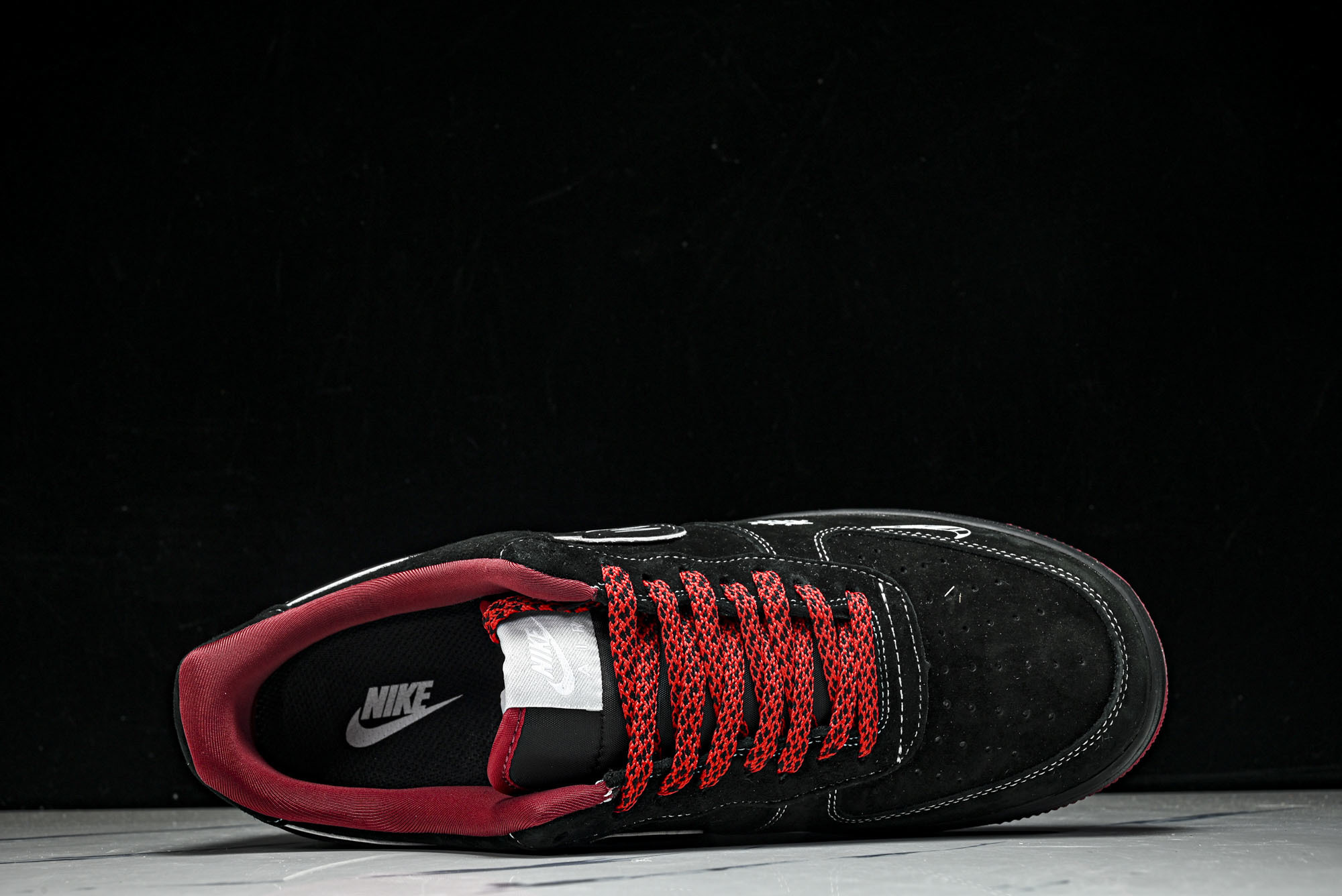 Nike Air Force 1 '07 Low 斯图西联名 磨砂黑 空军一号低帮休闲板鞋 SY1388