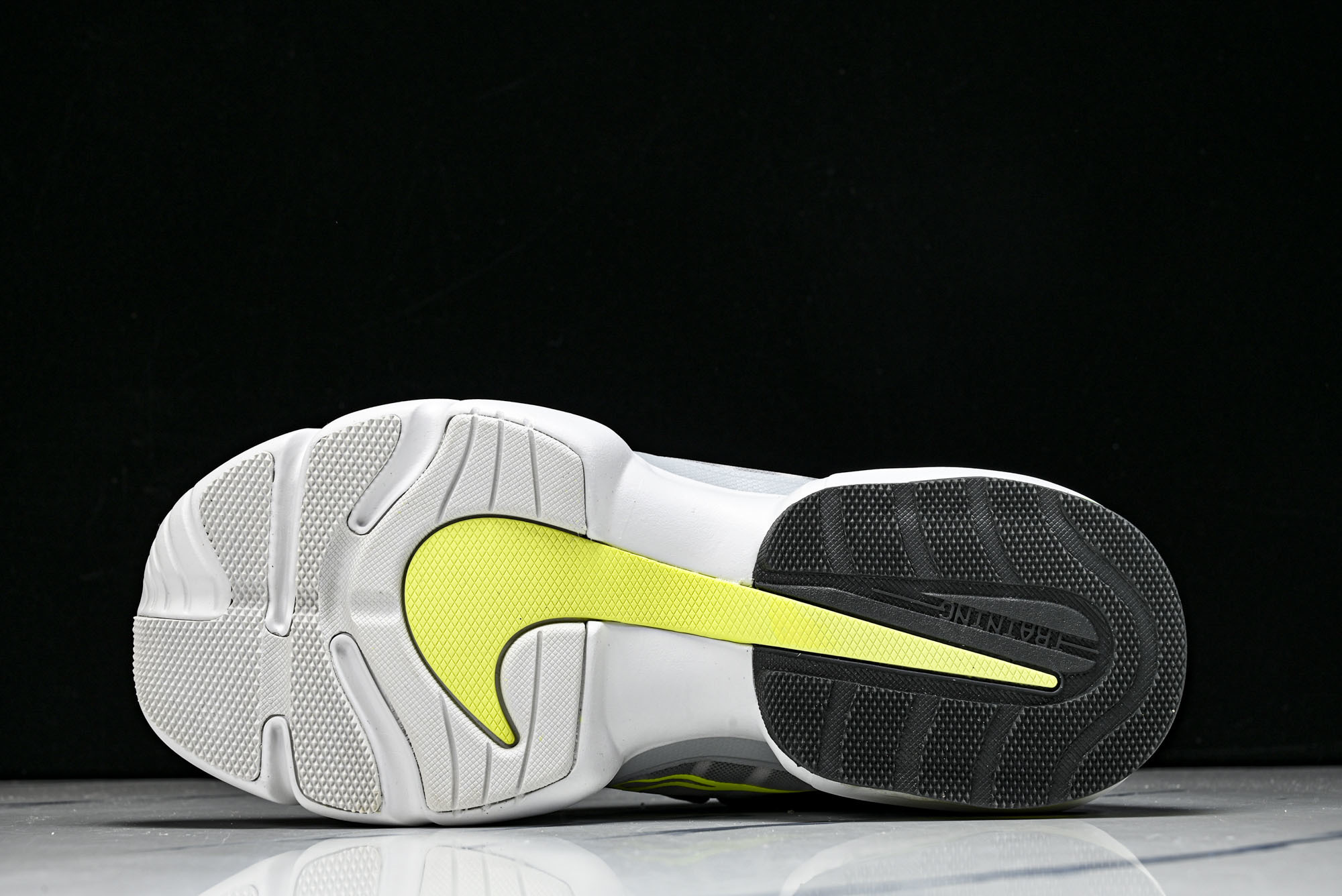 Nike Air Max Alpha Savage 2 耐克半掌气垫缓震跑步鞋 CK9408-07039