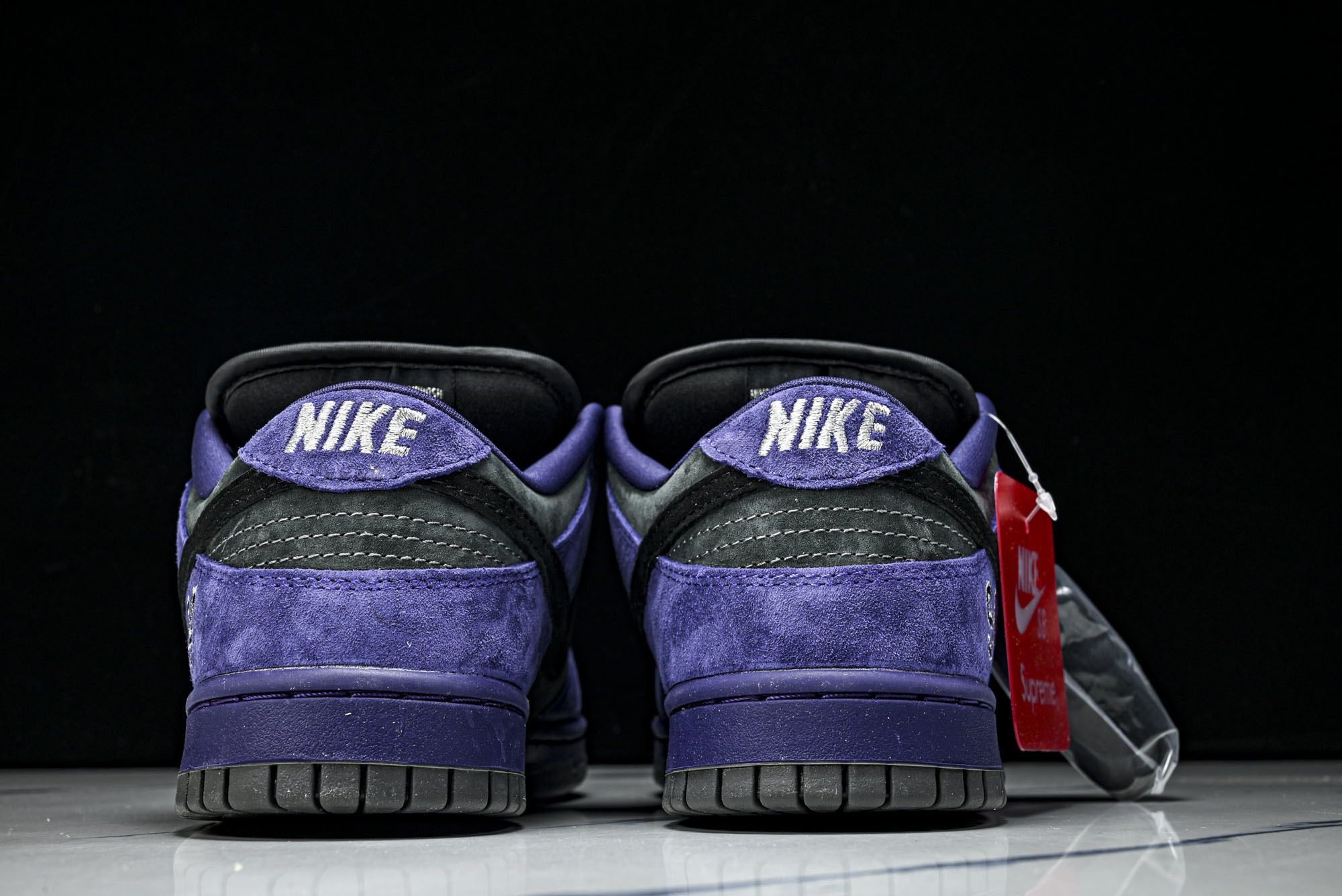 Supreme x Nike Dunk SB Dunk Low 联名灰紫 低帮休闲滑板鞋 HQ8487-