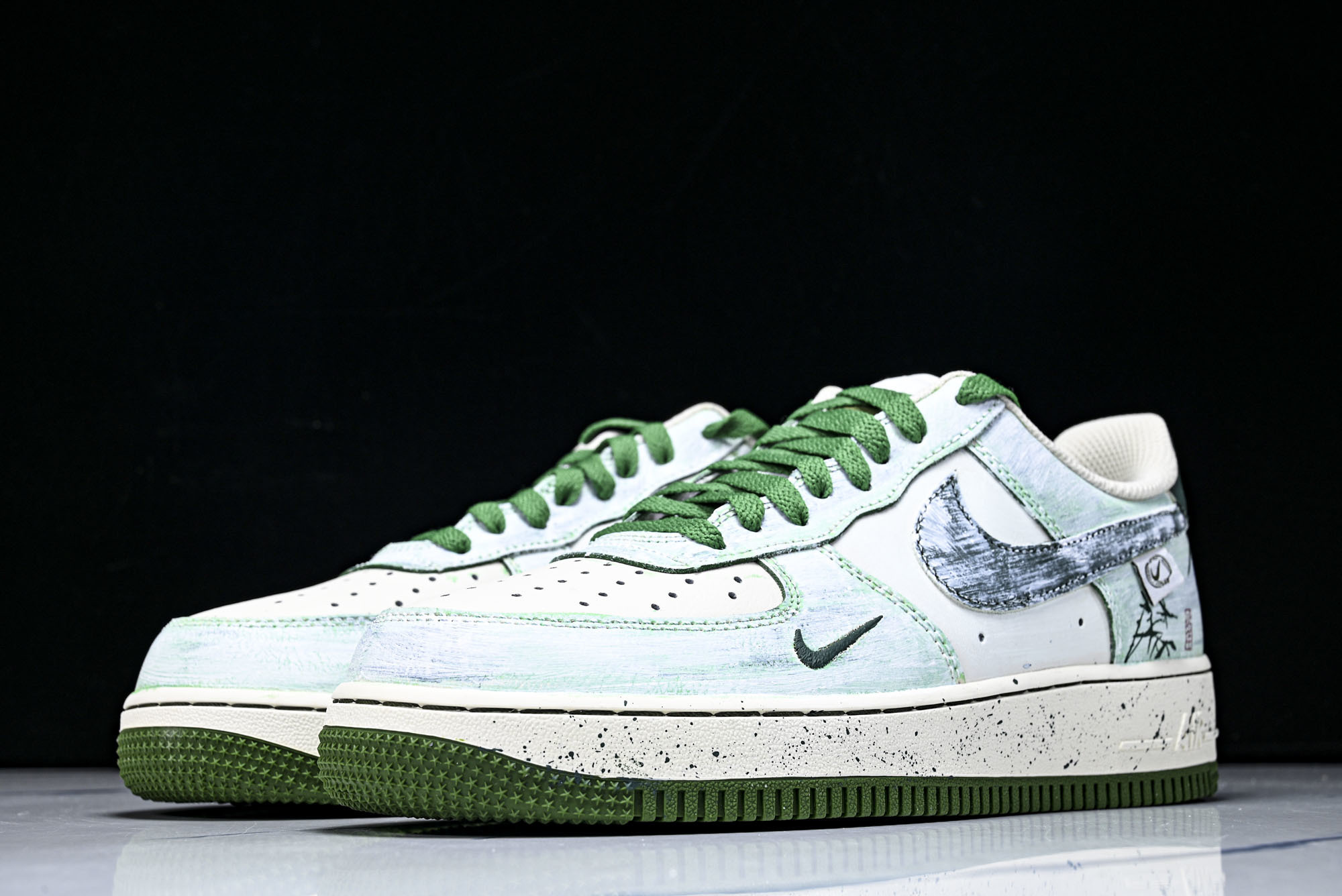 Nike Air Force 1'07 Low 