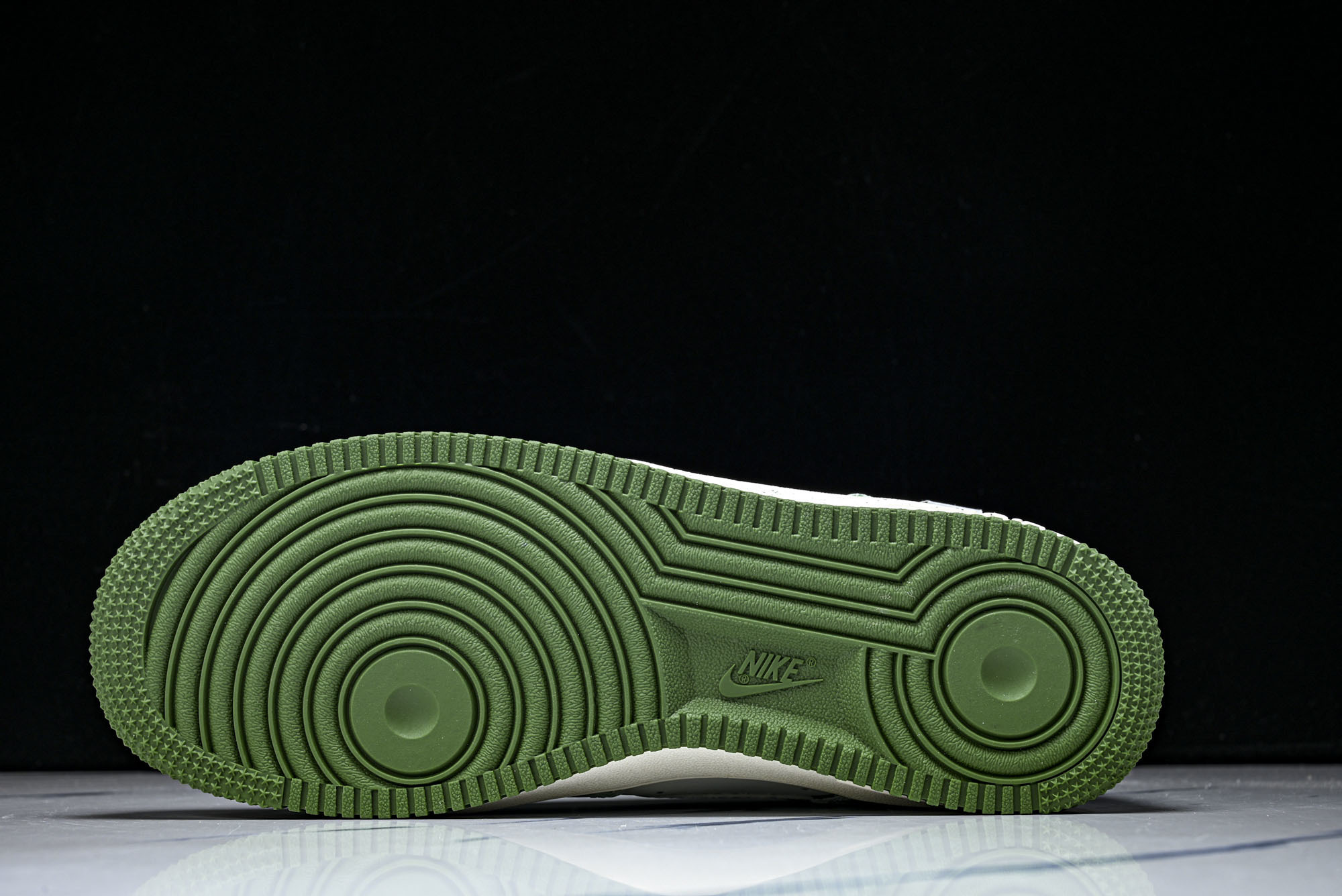 Nike Air Force 1'07 Low 