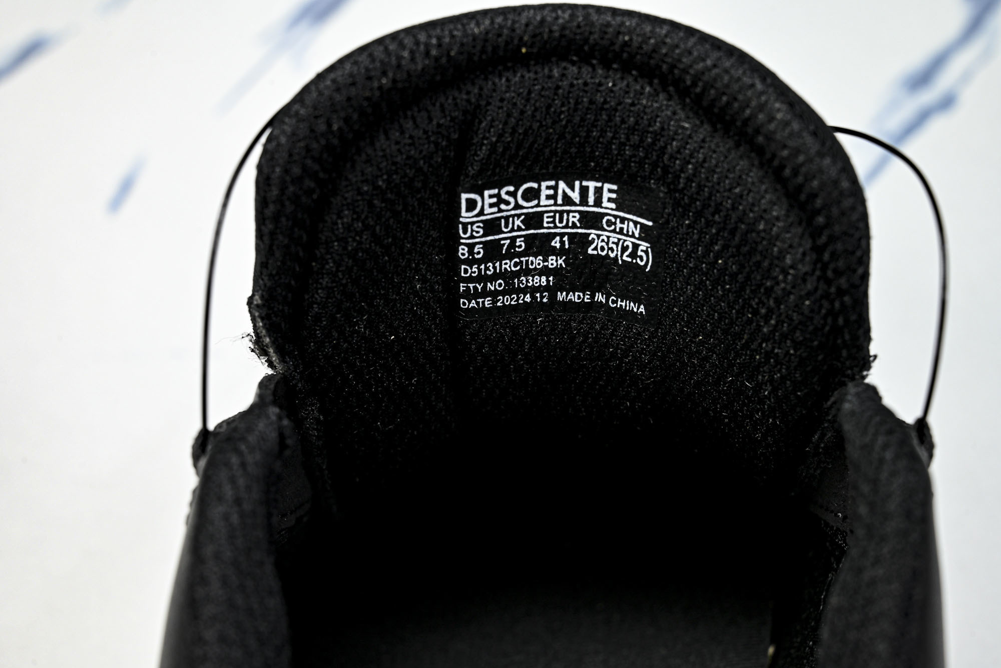 迪桑特 DESCENTE BOA Running 25 全皮面综训健身男同款综训鞋D5131TCT06尺