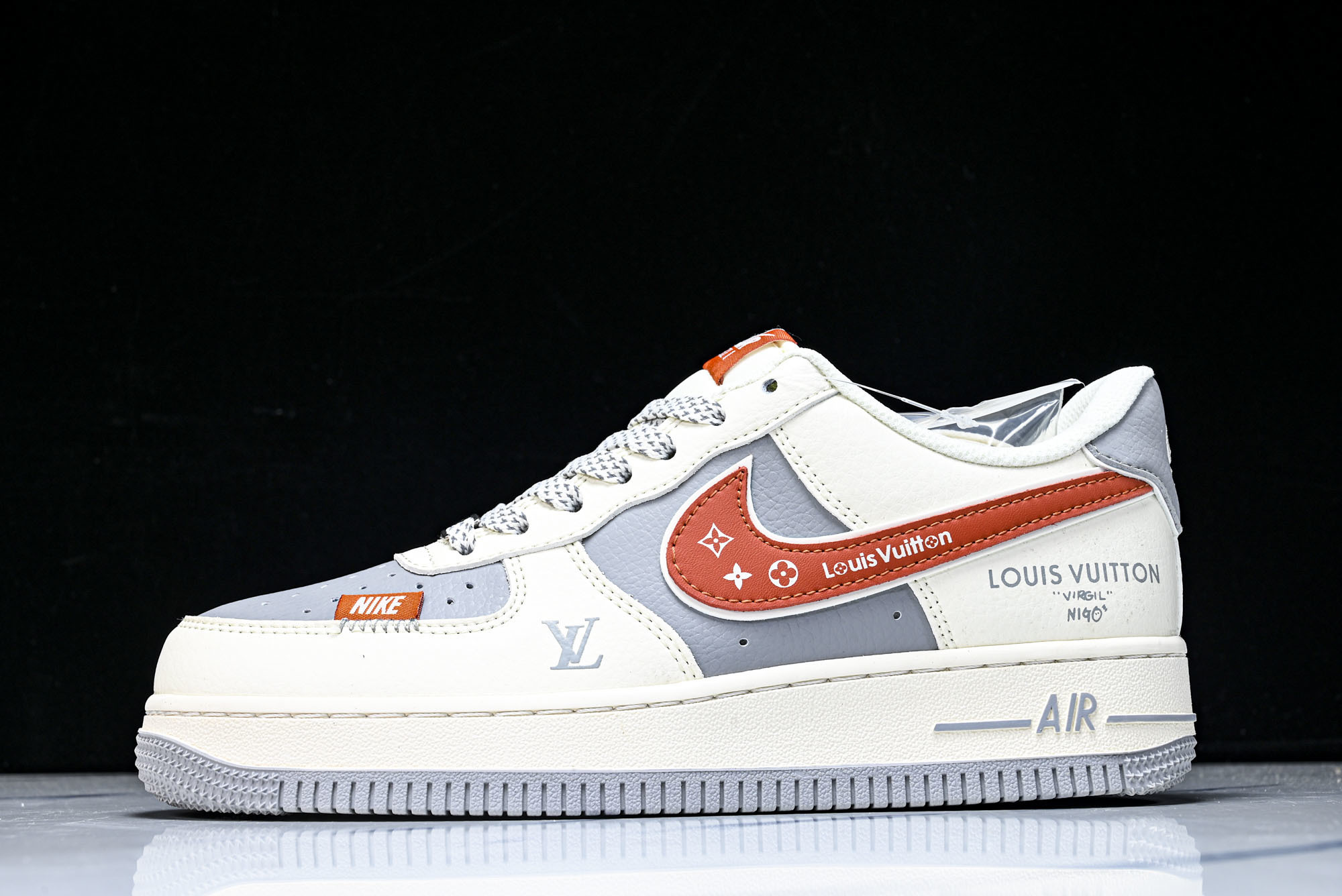 Nike Air Force 1'07 Low 联名 米灰红拼接 空军一号低帮休闲板鞋 jp-8148-