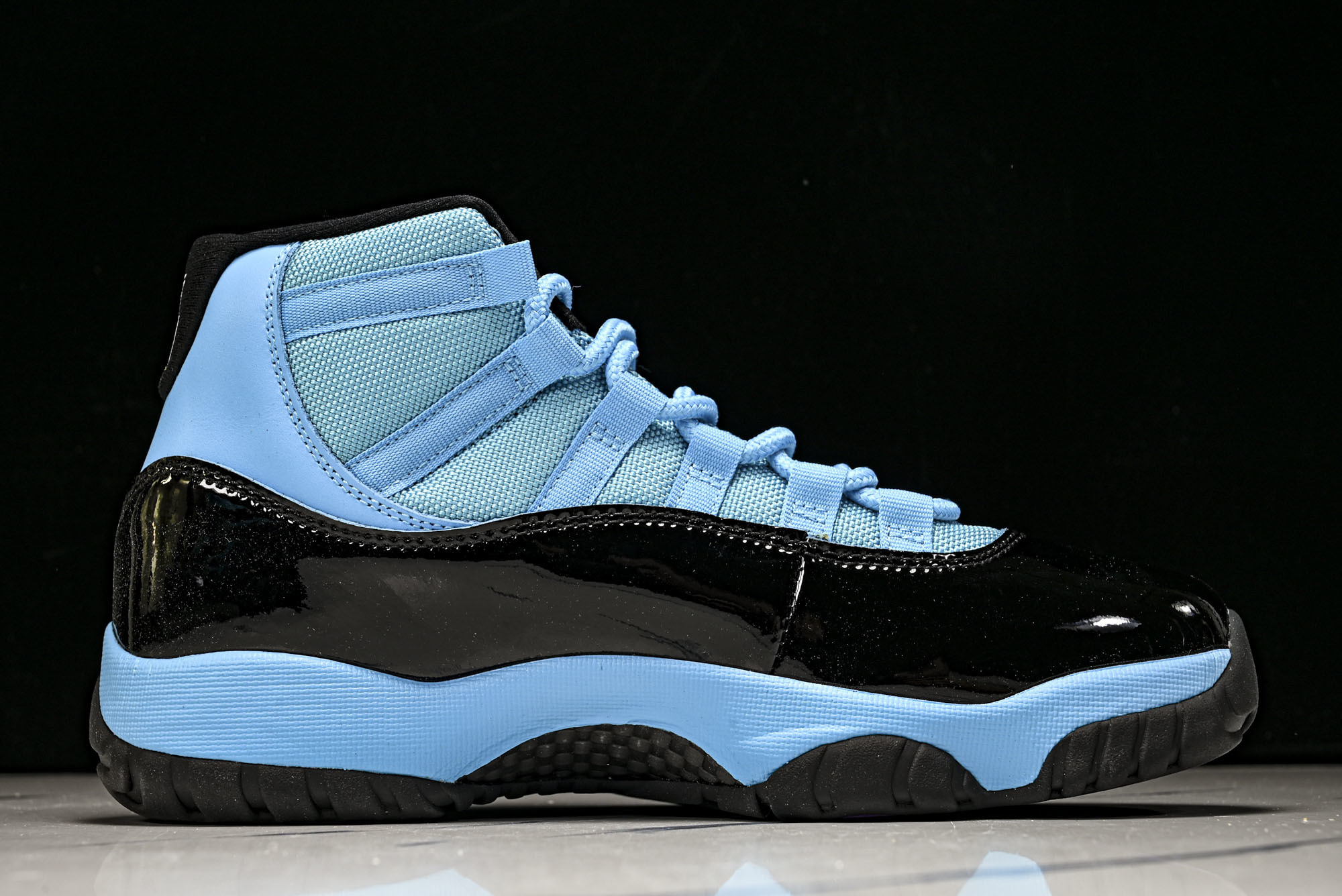 Air Jordan 11 Retro AJ11 乔11蓝黑 CT8012-440 YZ77740 40