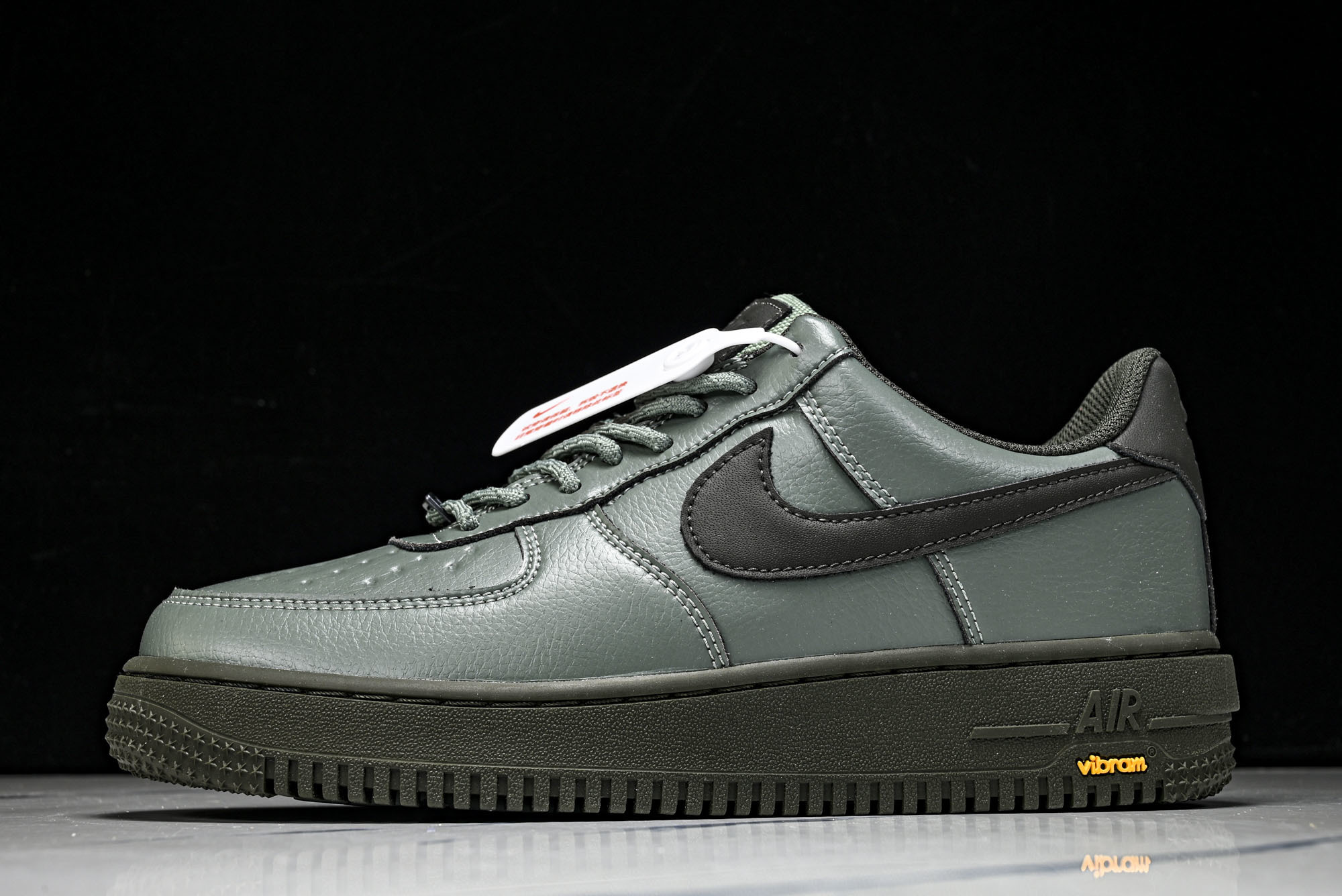 Nike Air Force 1'07 Low 空军一号低帮休闲板鞋 HV5953-30036 36.5