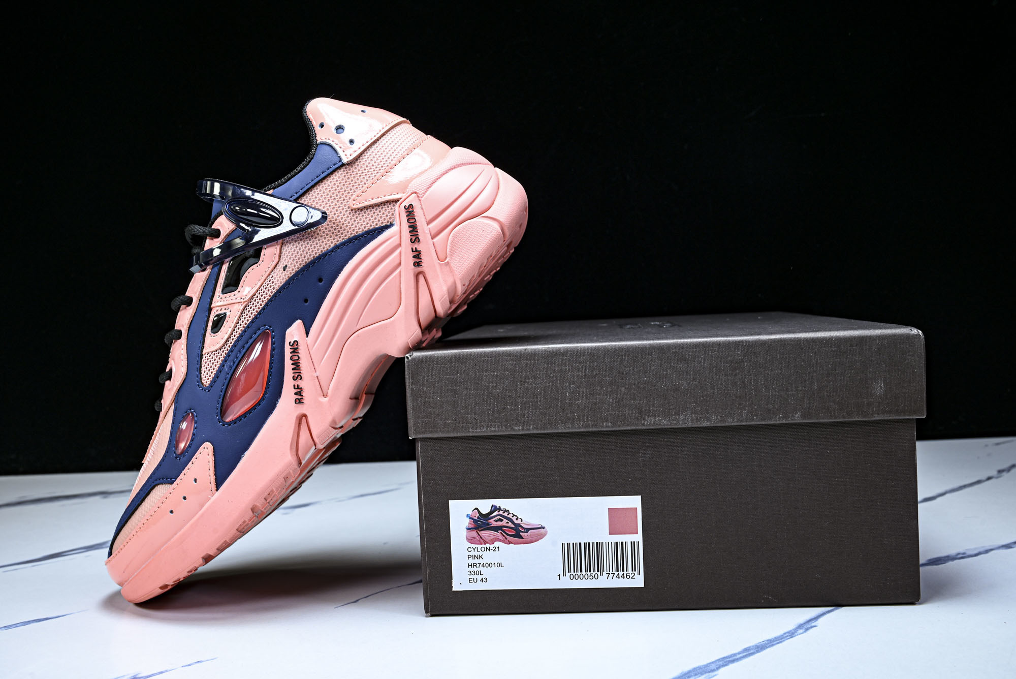 Raf Simons男女通用Cylon-21 拉夫 西蒙 厚底低帮运动鞋HRL尺码：37 38 39 4