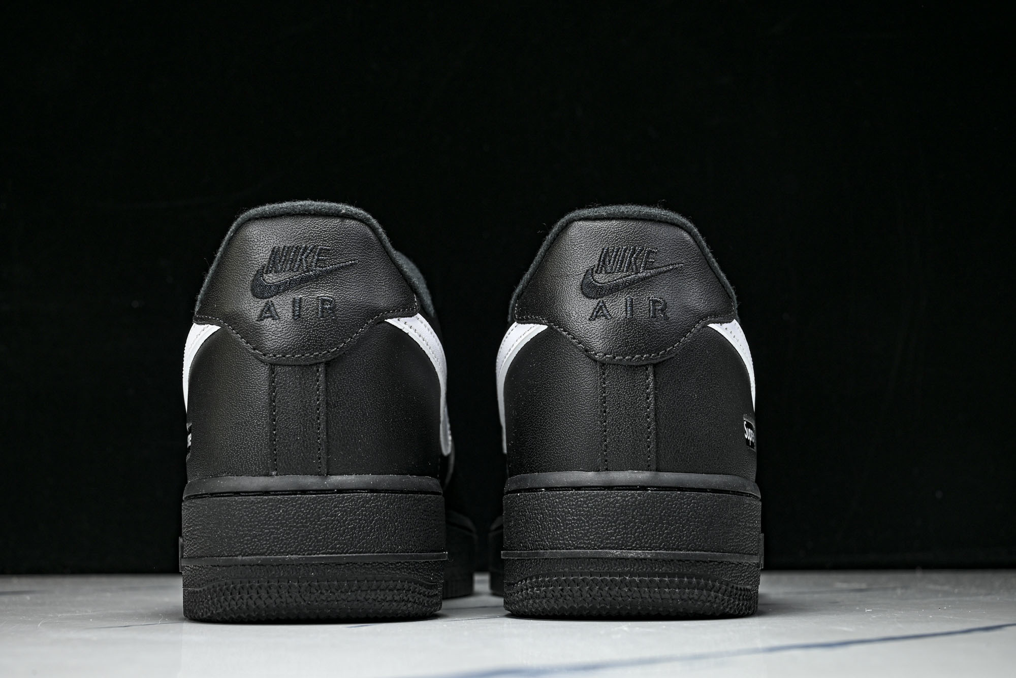 (MAX)NK Air Force 1 Low Supreme Black White 黑白 CU922