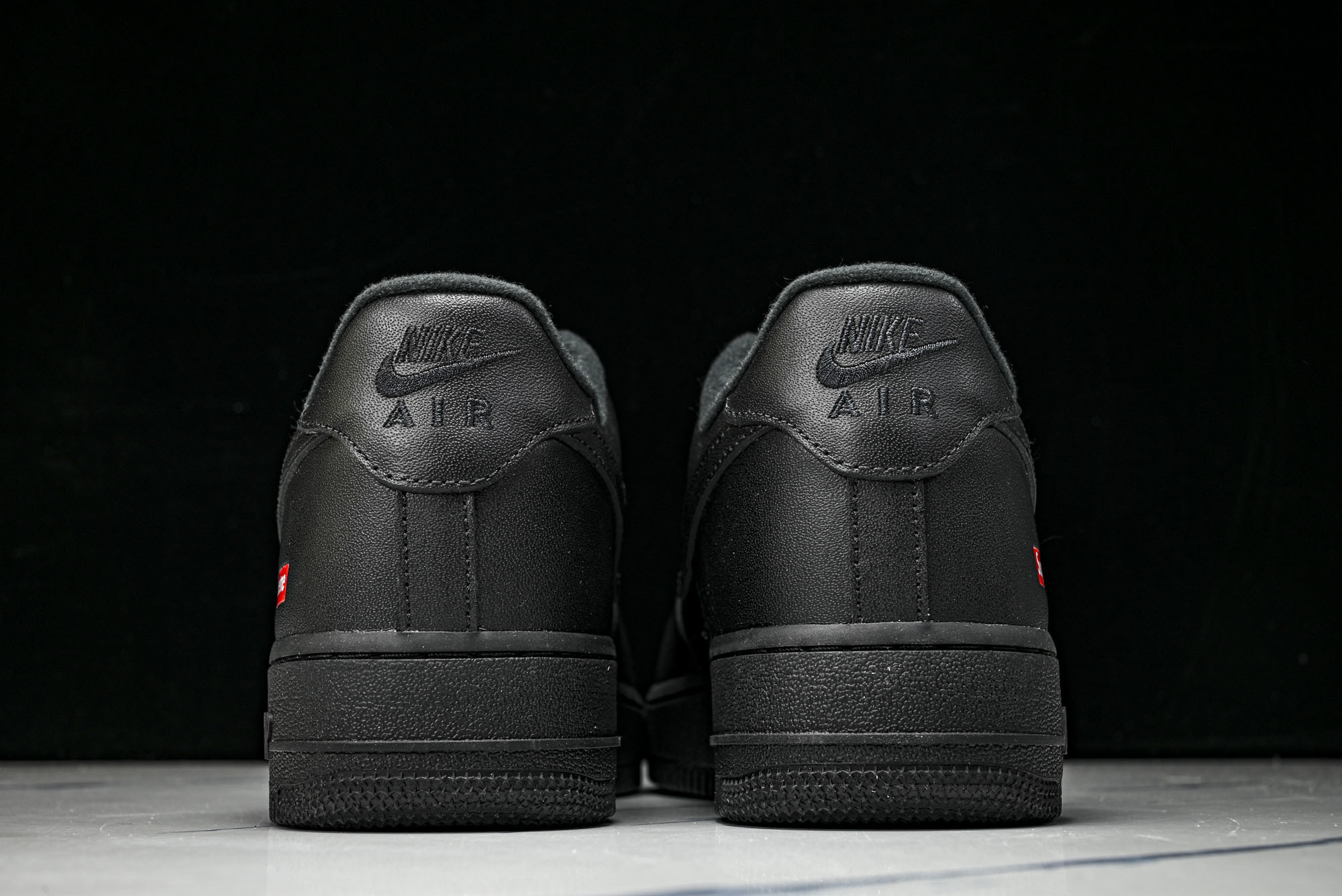 (MAX)NK Air Force 1 Low Supreme Black White 黑白 CU922