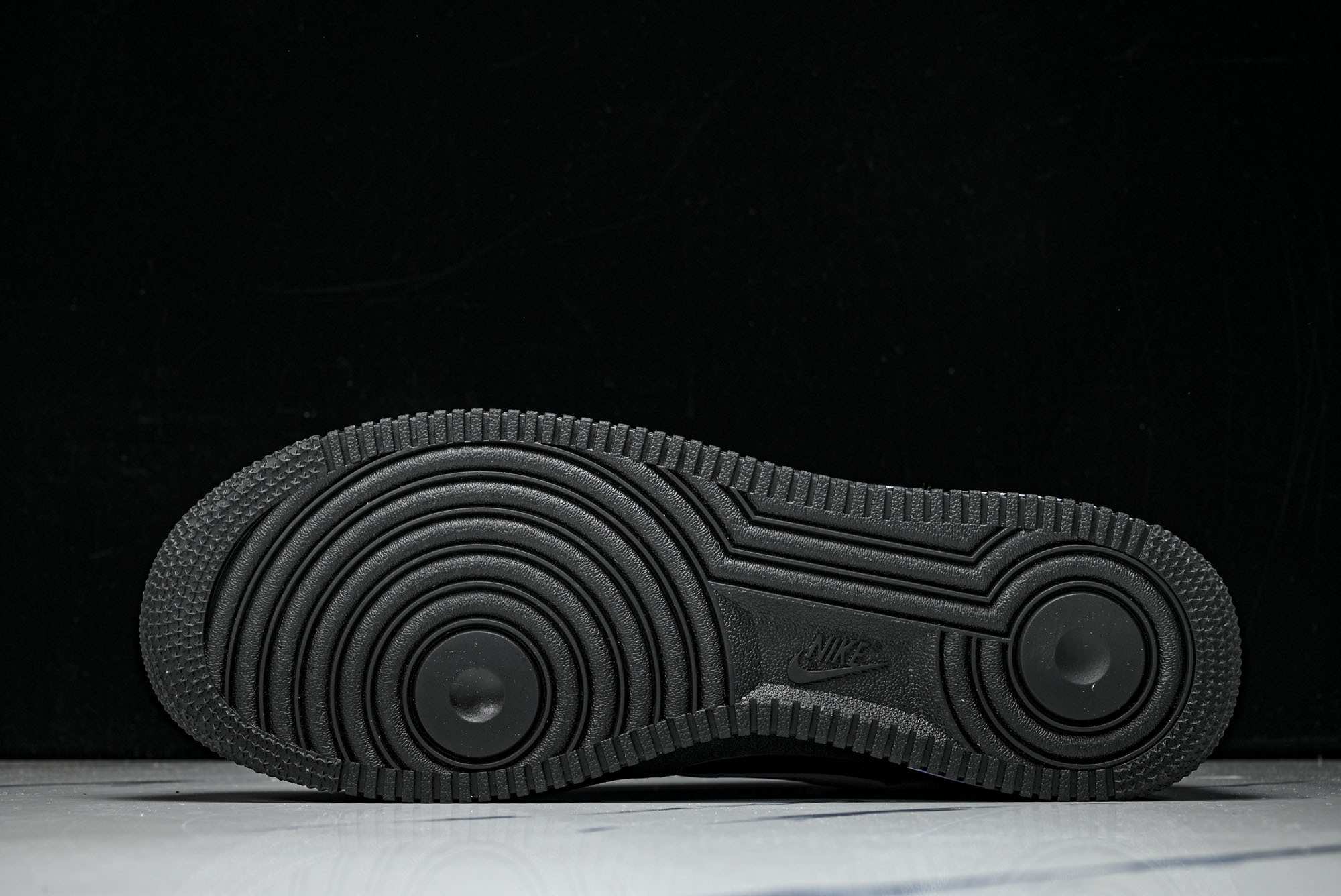 (max)Nike Air Force 1'07 Low 全黑紫勾 空军一号低帮休闲板鞋 HQ2037-