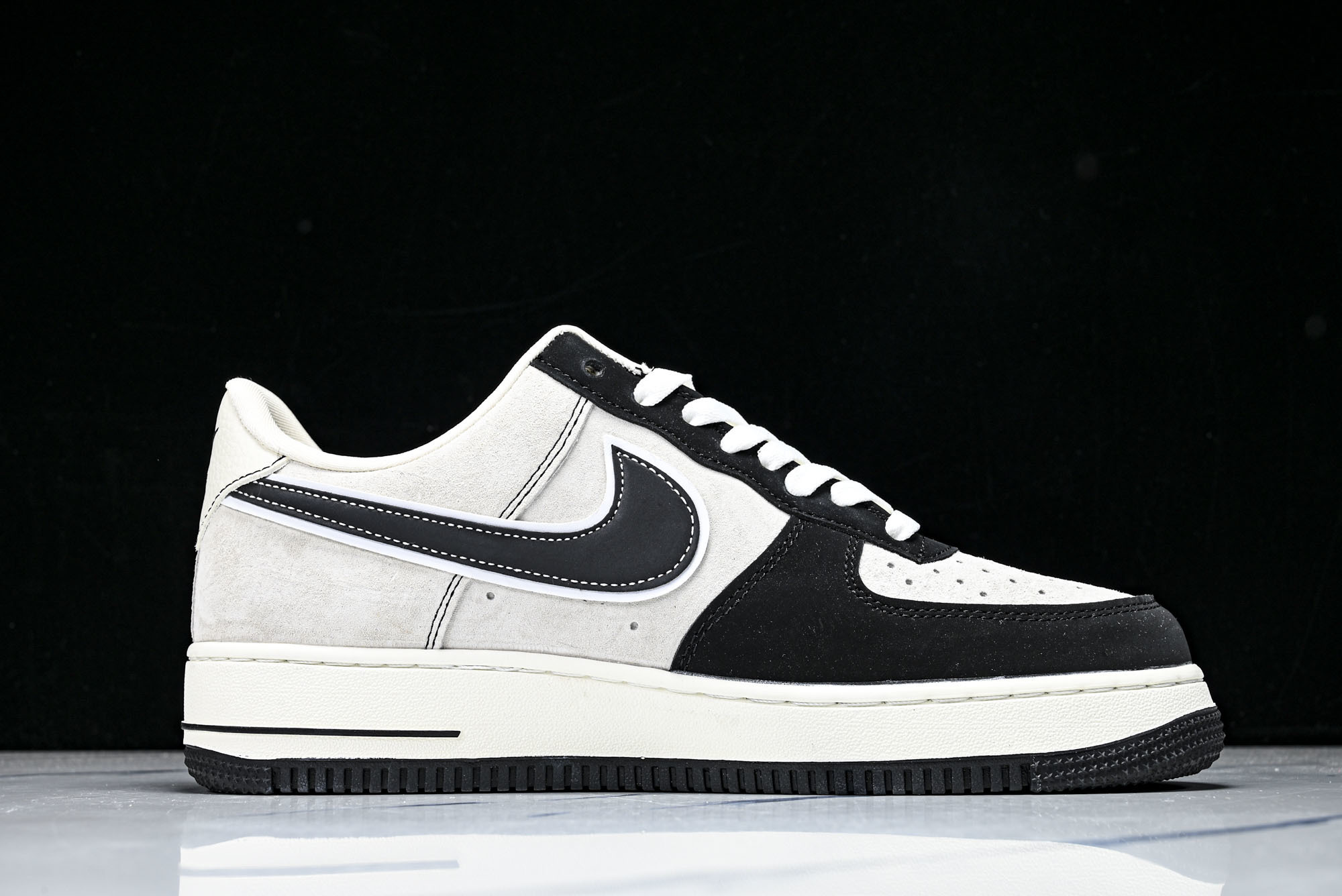 Nike Air Force 1'07 Low 联名款 空军一号低帮休闲板鞋 SY1388-02436 