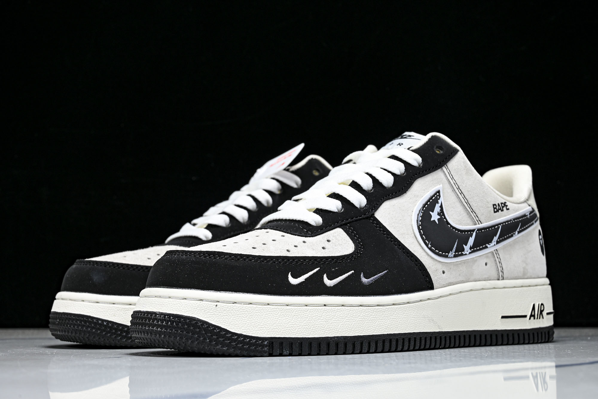 Nike Air Force 1'07 Low 联名款 空军一号低帮休闲板鞋 SY1388-02436 