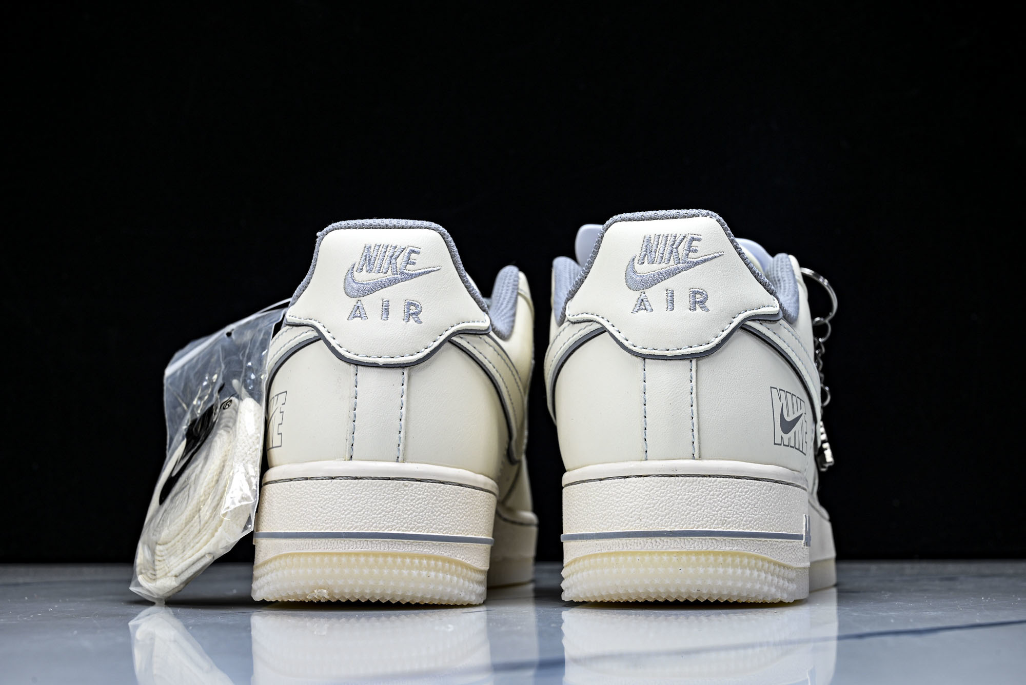 Nike Air Force 1'07 Low 联名 沙褐藏蓝 空军一号低帮休闲板鞋 SM6668-13