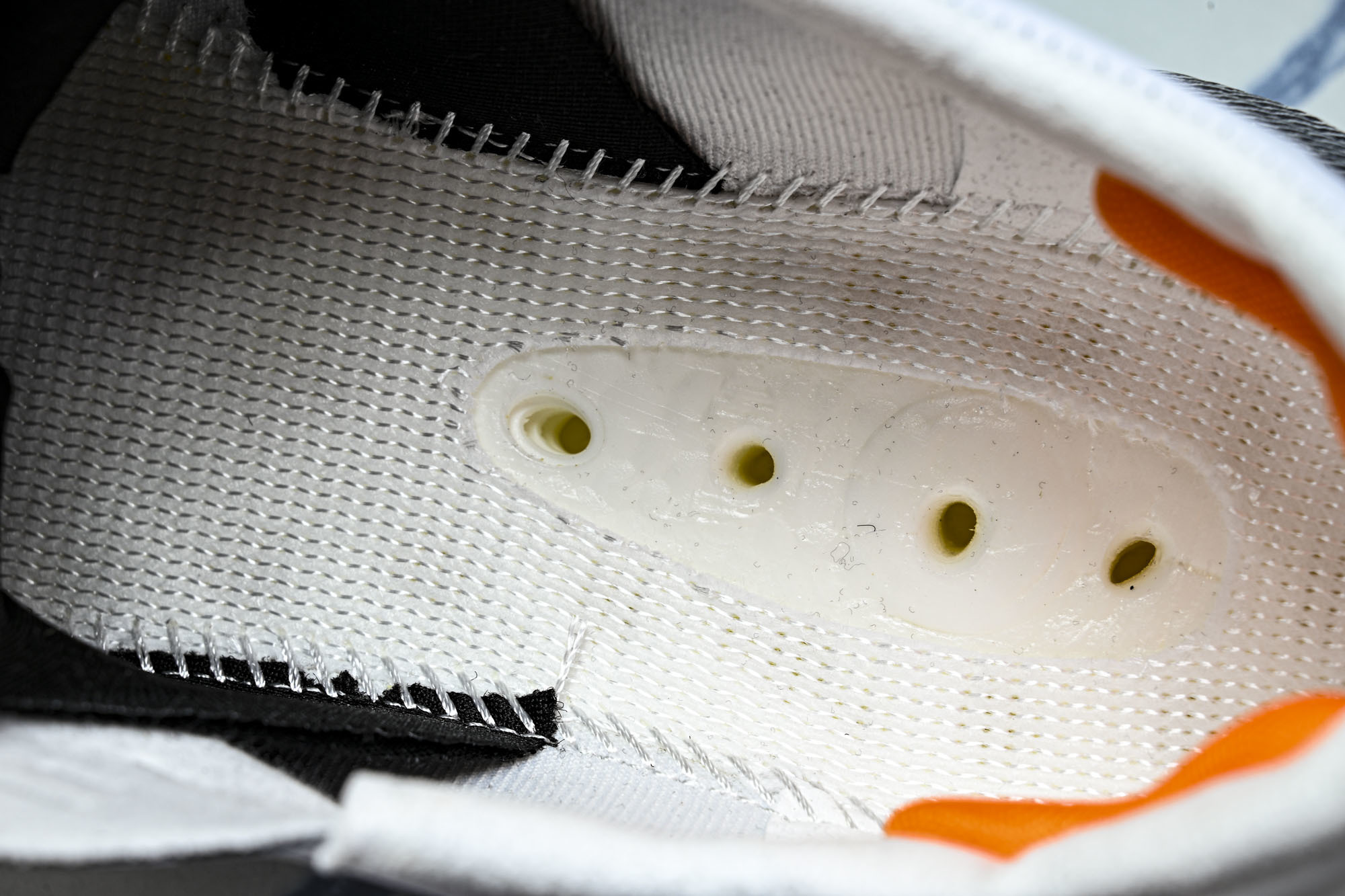 (纯原)Adidas HyperBoost Edge M 阿迪达斯全新爆米花透气缓震跑步鞋HQ9528尺