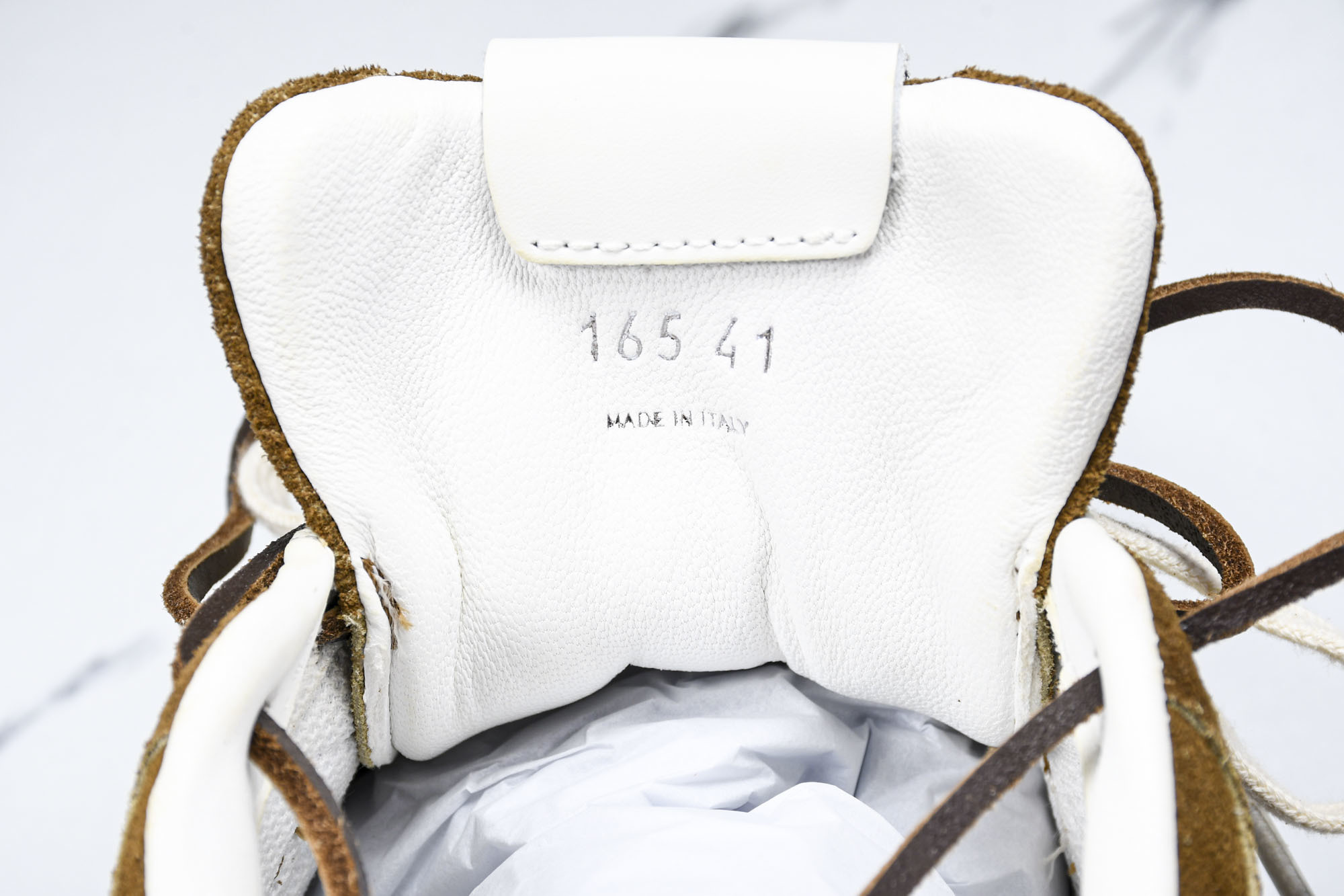 (BQ.原版大厂1:1)New Balance xMi­uMi­u缪­缪24年新款NB联名男女同款薄底德