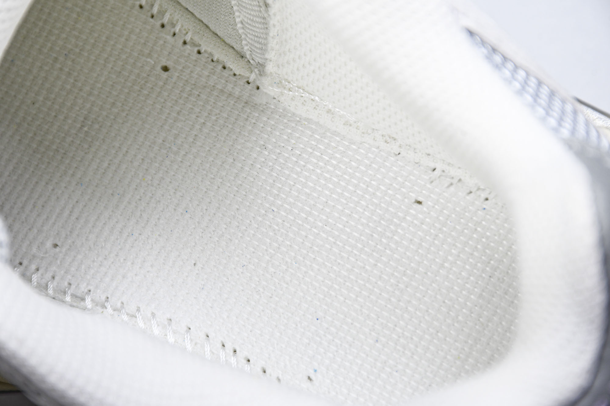 Joe Freshgoods x New Balance NB9060 复古休闲运动慢跑鞋 浅灰紫色 U