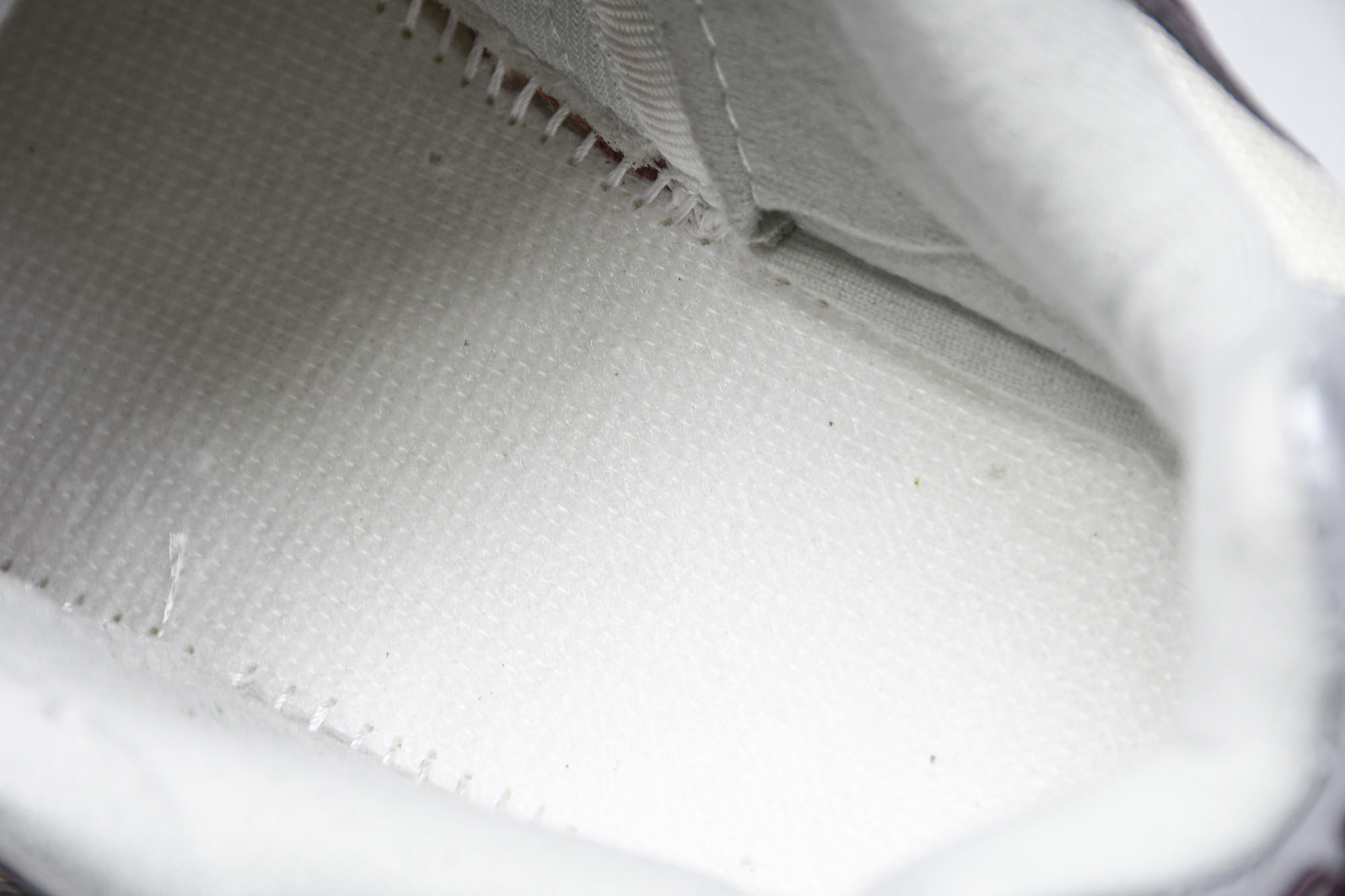 Joe Freshgoods x New Balance NB9060 复古休闲运动慢跑鞋 粉色 U90