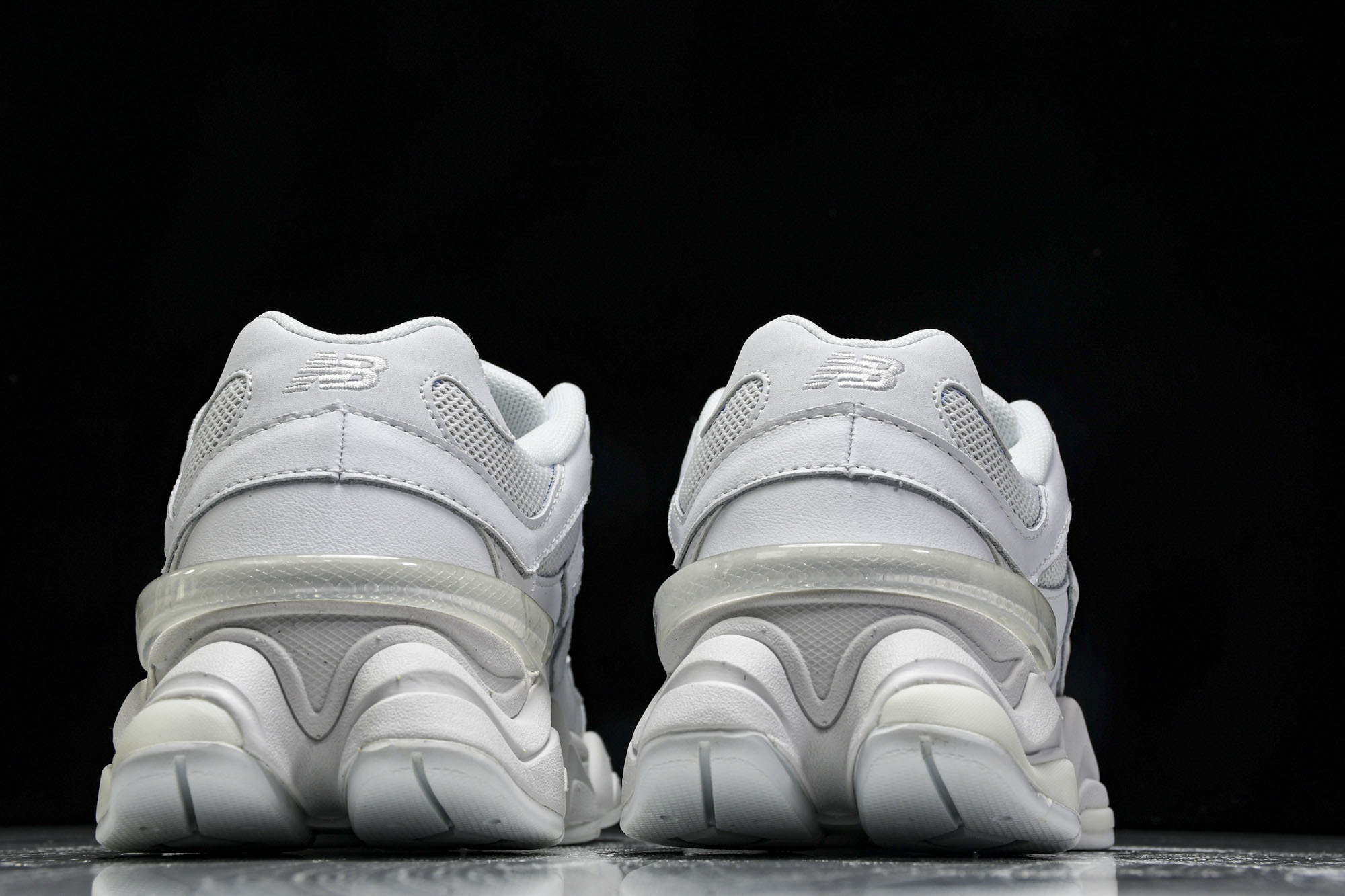 Joe Freshgoods x New Balance NB9060 复古休闲运动慢跑鞋 全白色 U9