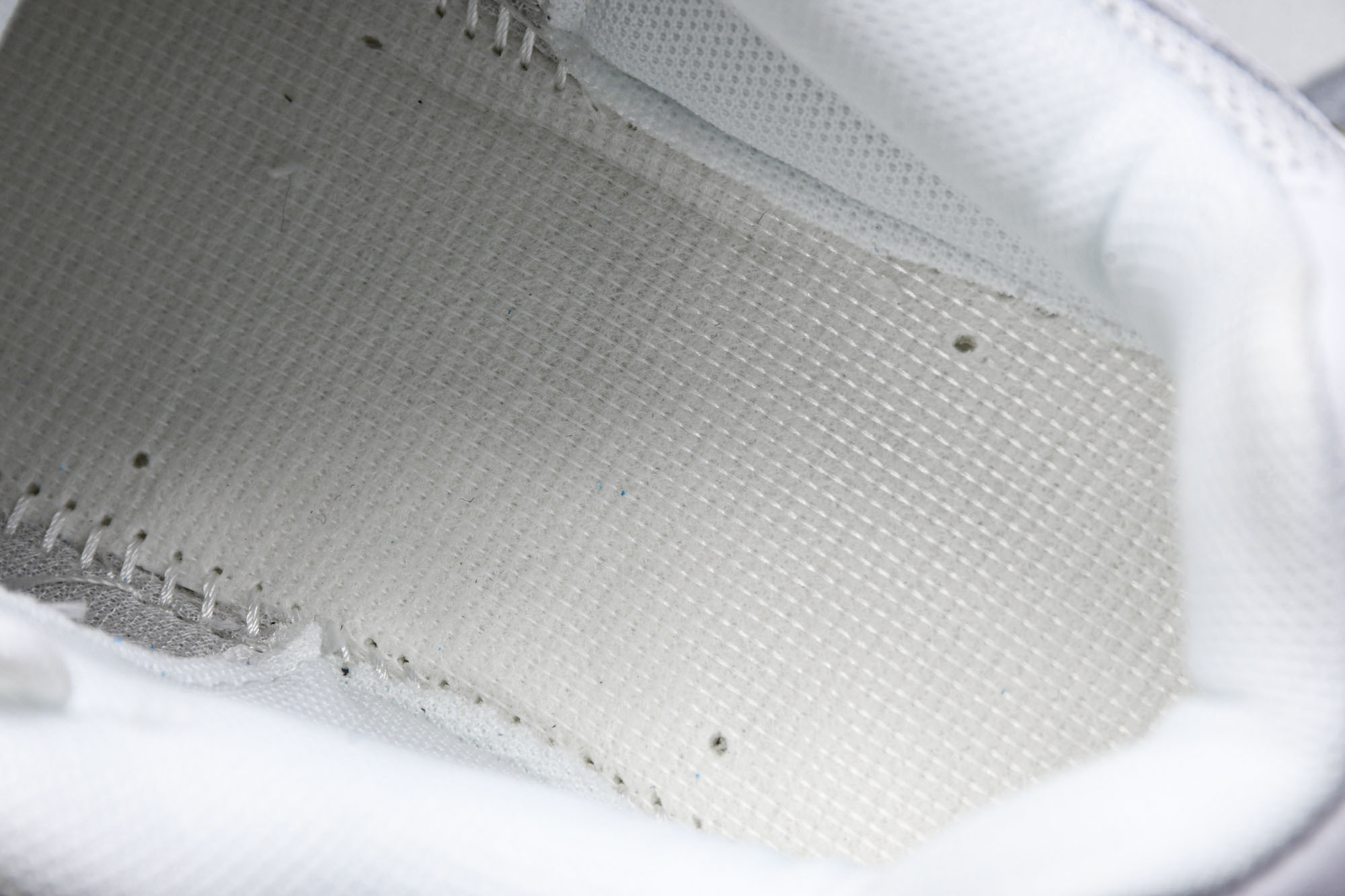 Joe Freshgoods x New Balance NB9060 复古休闲运动慢跑鞋 全白色 U9