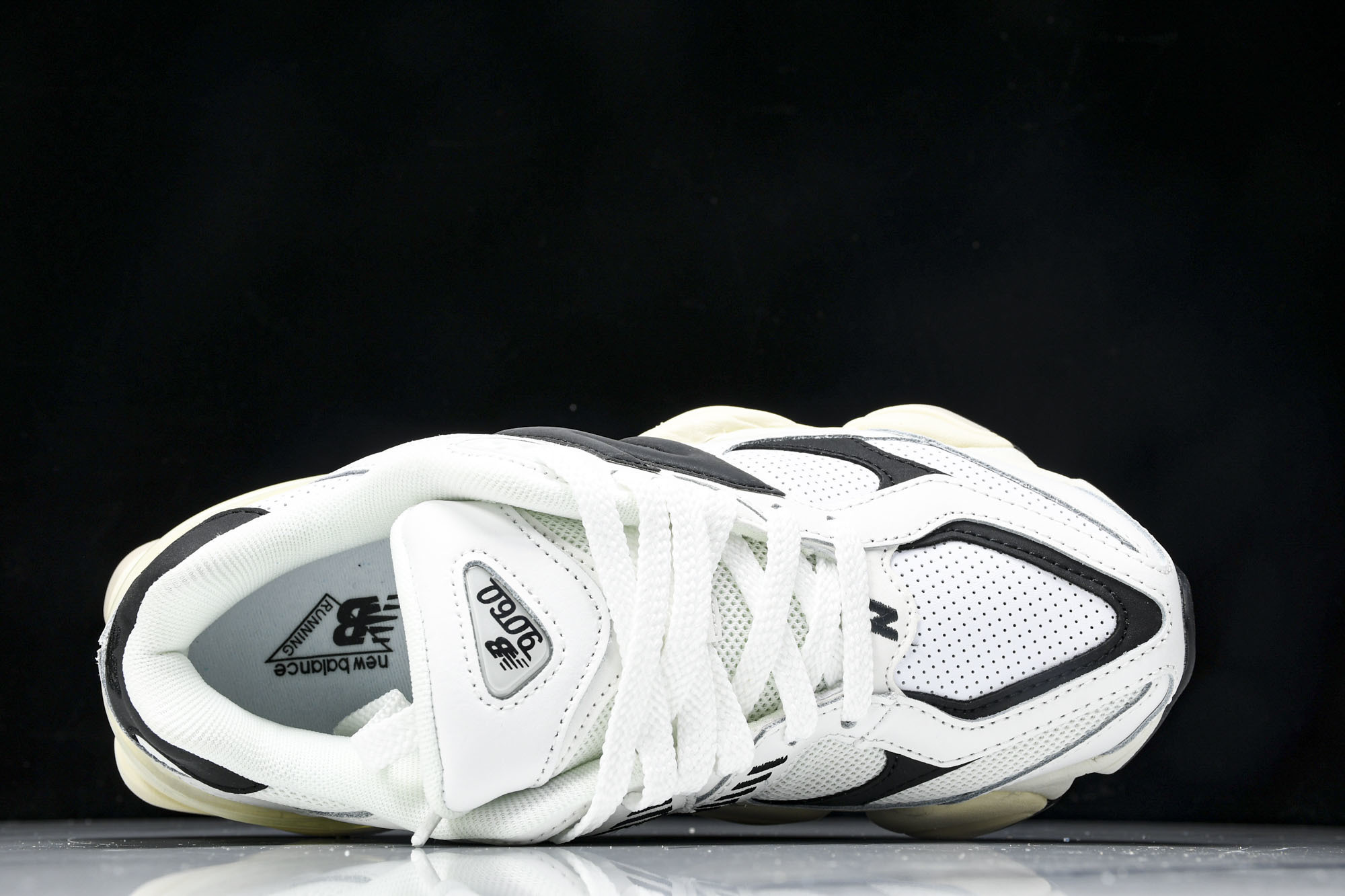 Joe Freshgoods x New Balance NB9060 复古休闲运动慢跑鞋 白黑色 U9