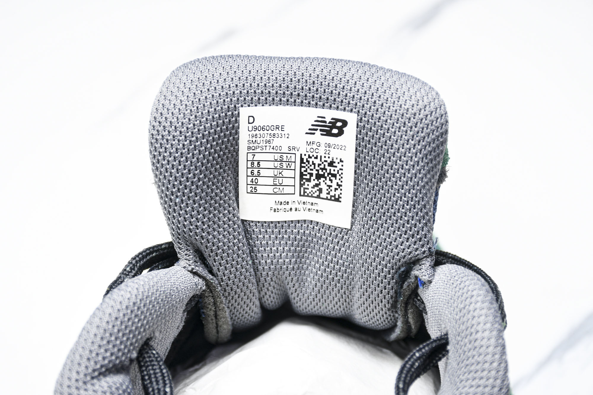 Joe Freshgoods x New Balance NB9060 复古休闲运动慢跑鞋 绿色 U90