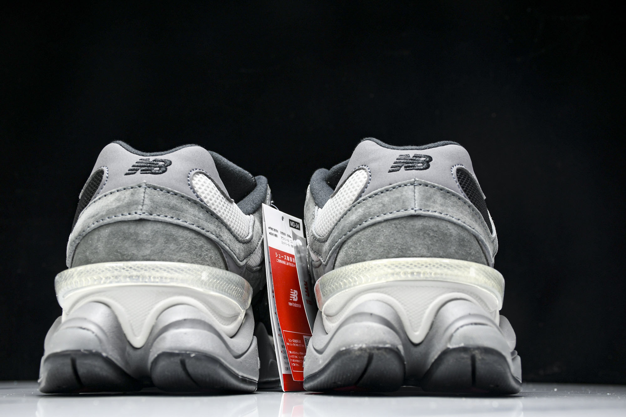 Joe Freshgoods x New Balance NB9060 复古休闲运动慢跑鞋 黑色 U90