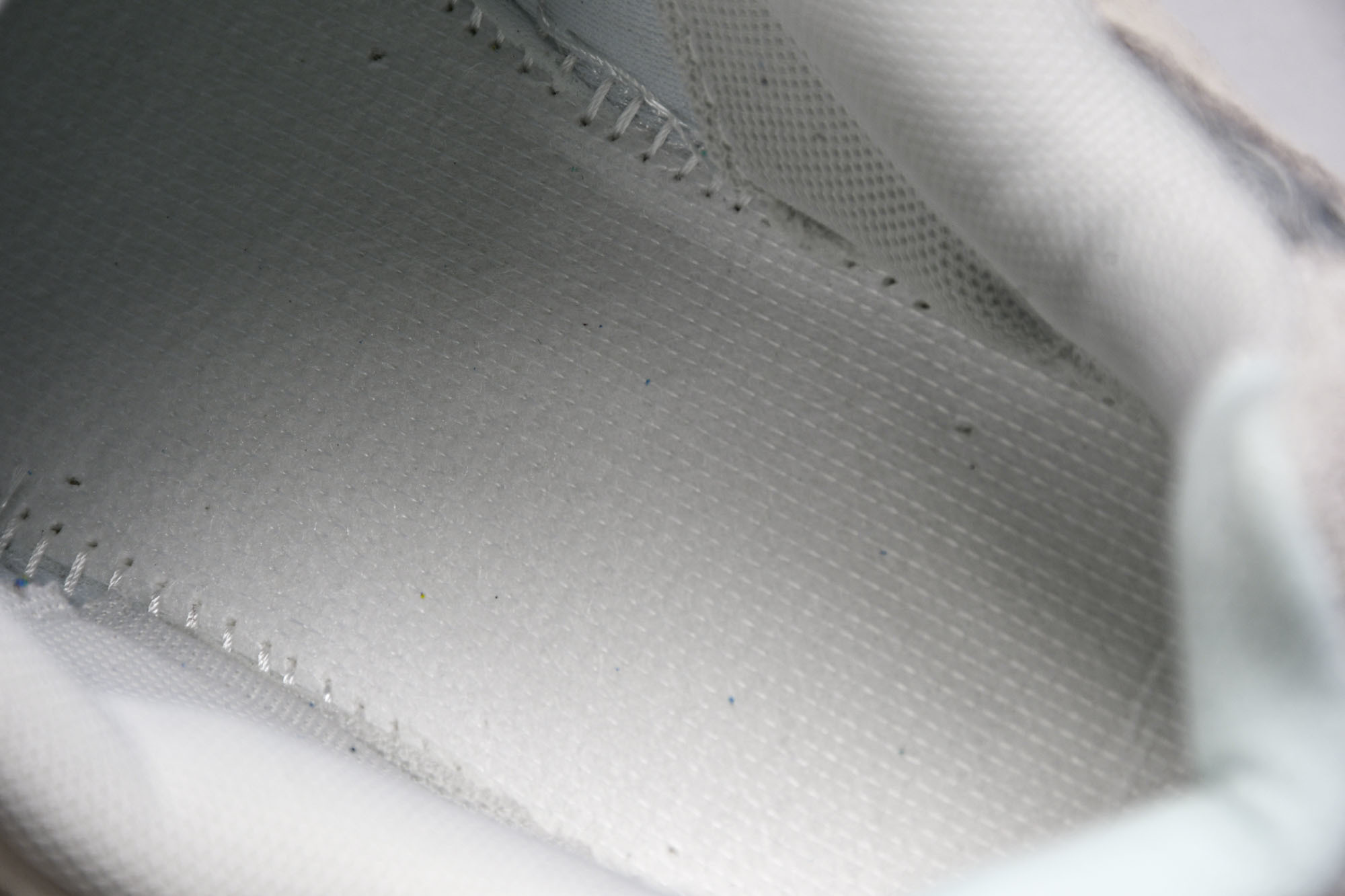 Joe Freshgoods x New Balance NB9060 复古休闲运动慢跑鞋 米绿色 U9