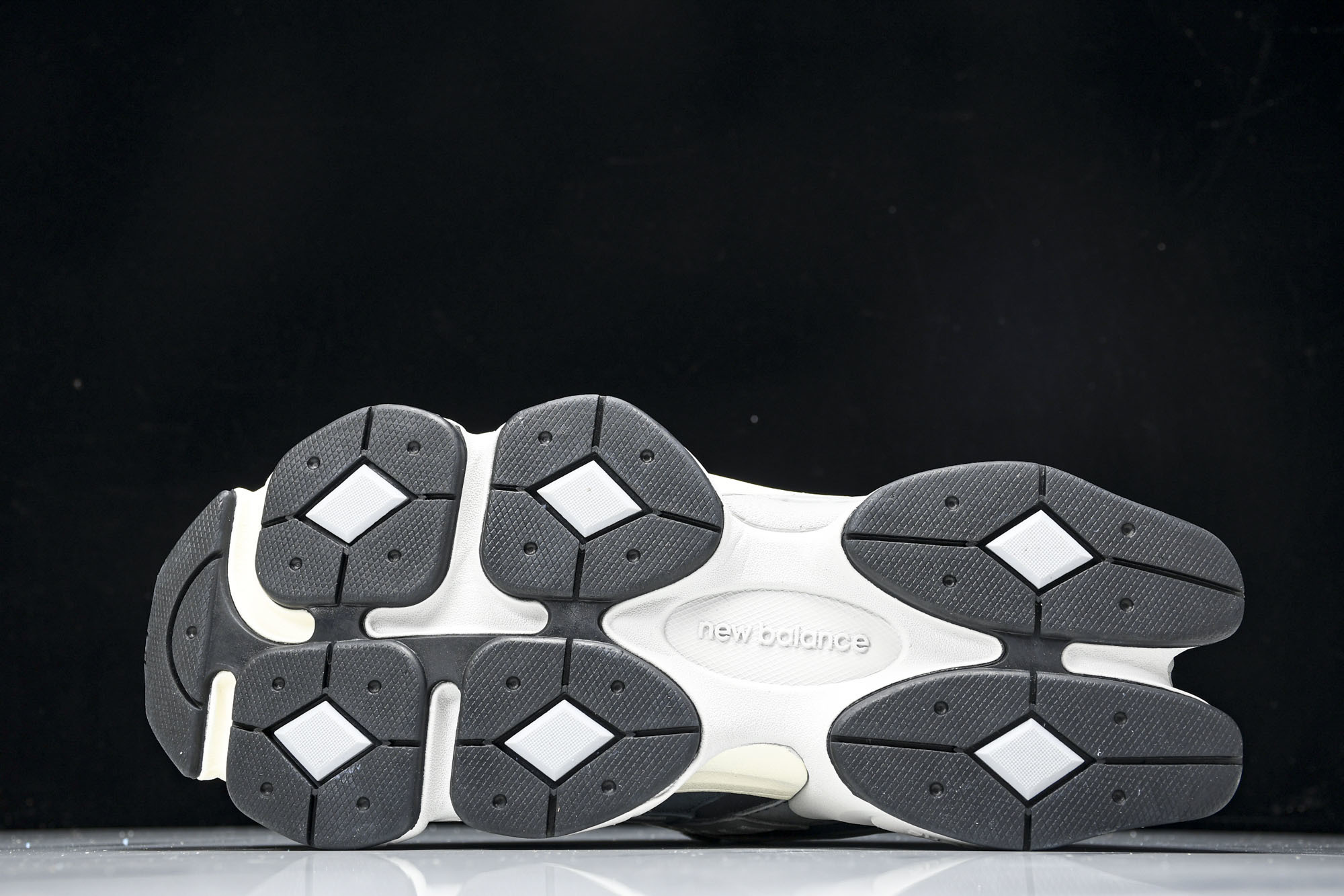 Joe Freshgoods x New Balance NB9060 复古休闲运动慢跑鞋 黑灰色 U9