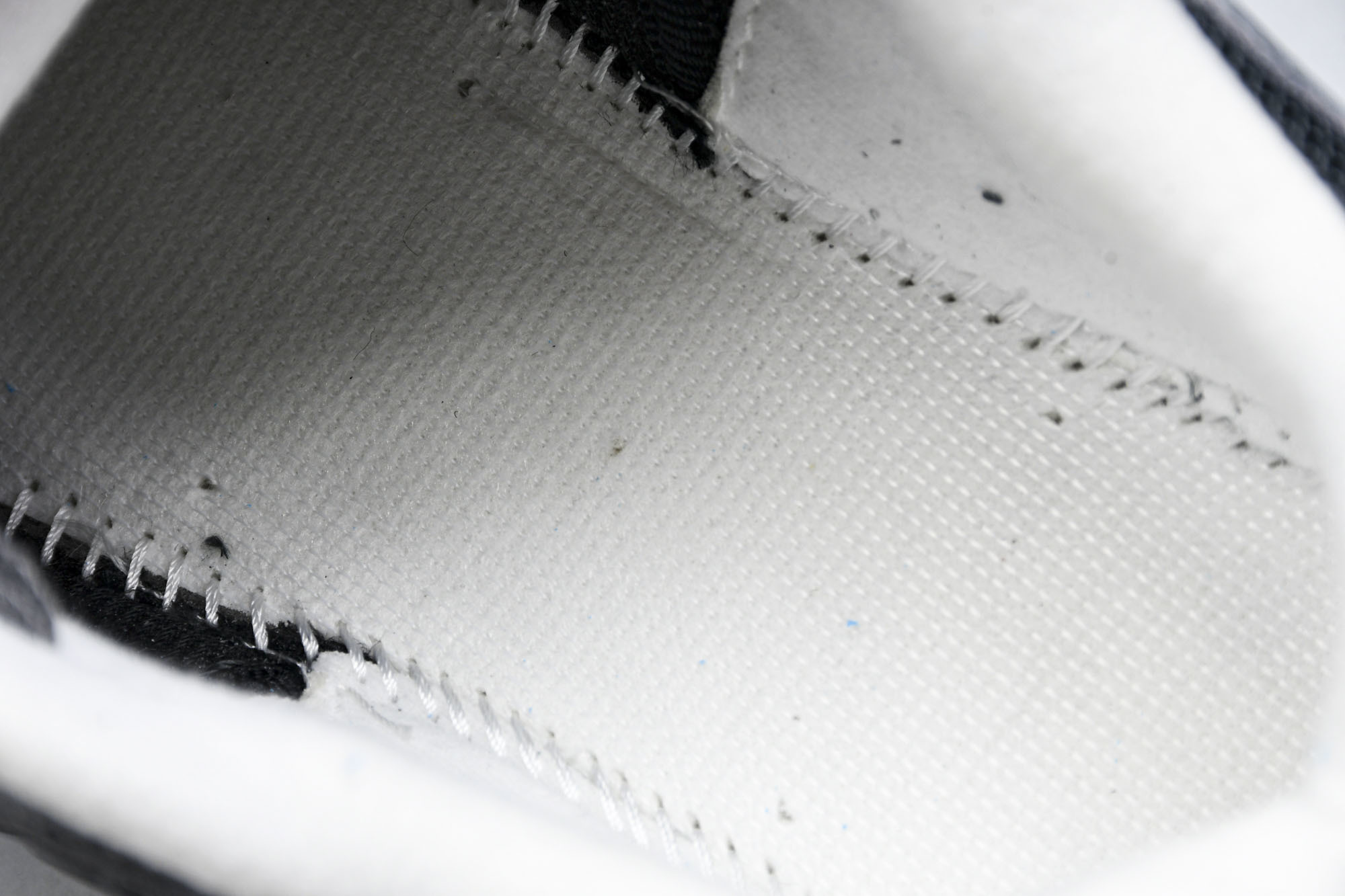 Joe Freshgoods x New Balance NB9060 复古休闲运动慢跑鞋 黑灰色 U9