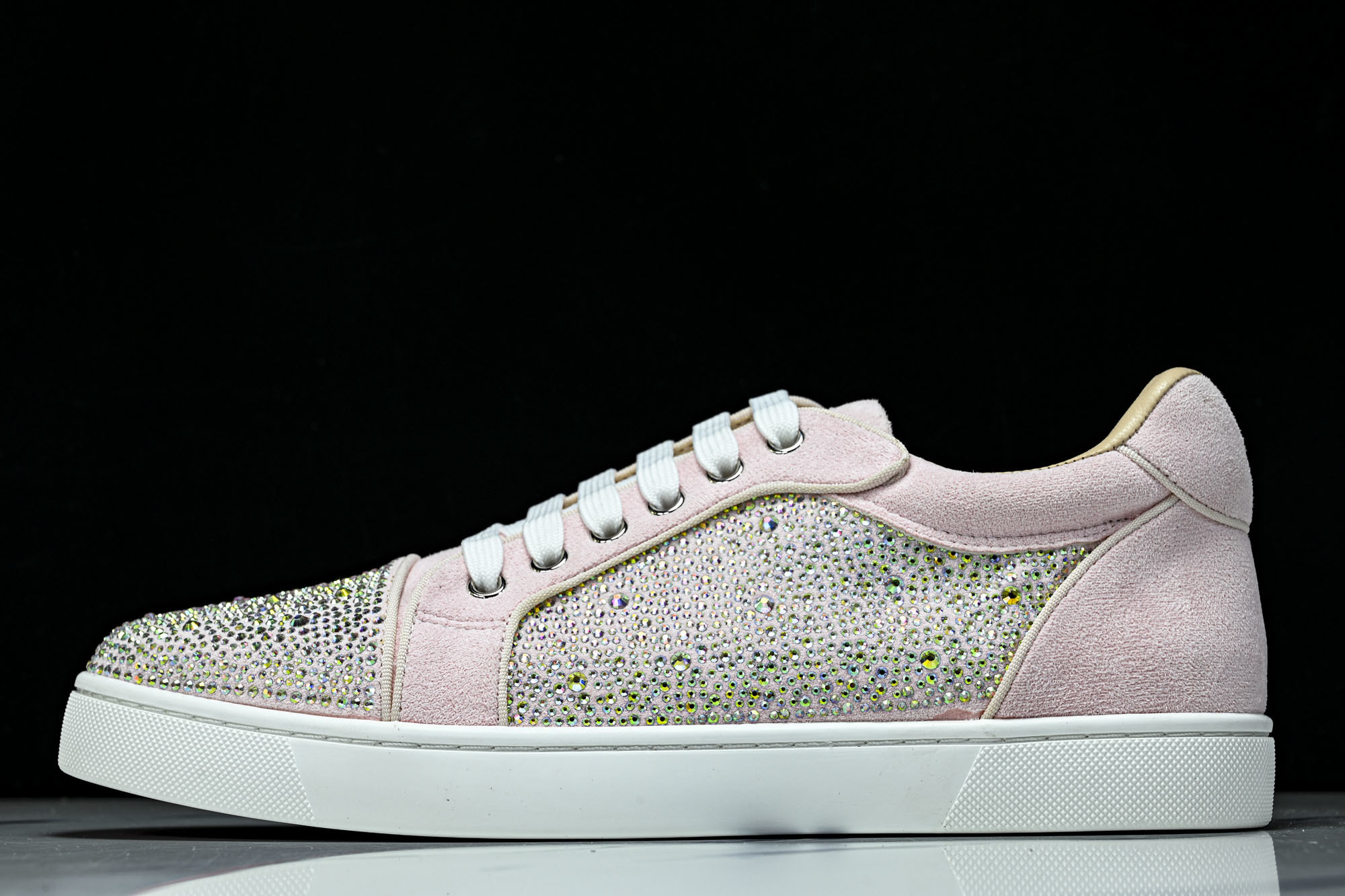 Christian Louboutin 2026新款CL男鞋低帮红底鞋水钻系带运动休闲板鞋莞产版 本法国