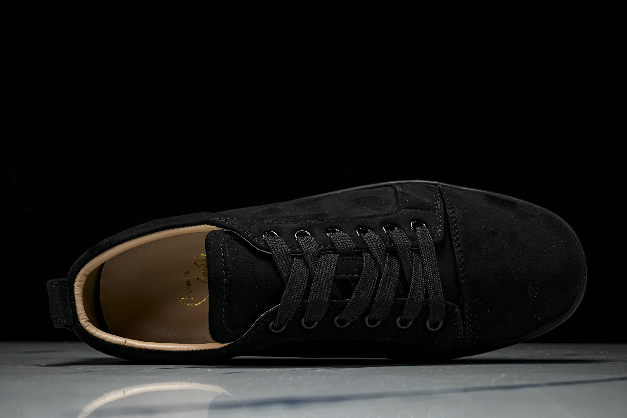 Christian Louboutin 2026新款CL男鞋低帮红底鞋水钻系带运动休闲板鞋莞产版 本法国