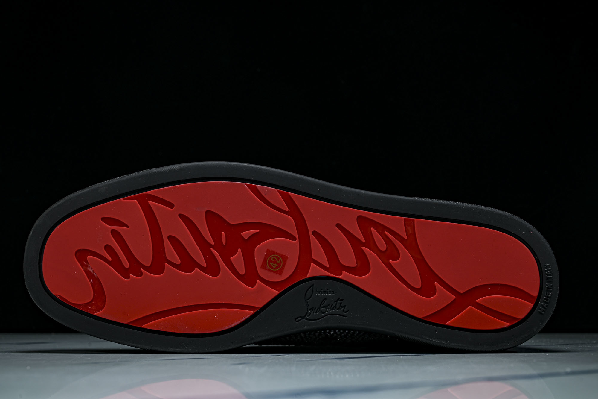 Christian Louboutin 2026新款CL男鞋低帮红底鞋水钻系带运动休闲板鞋莞产版 本法国