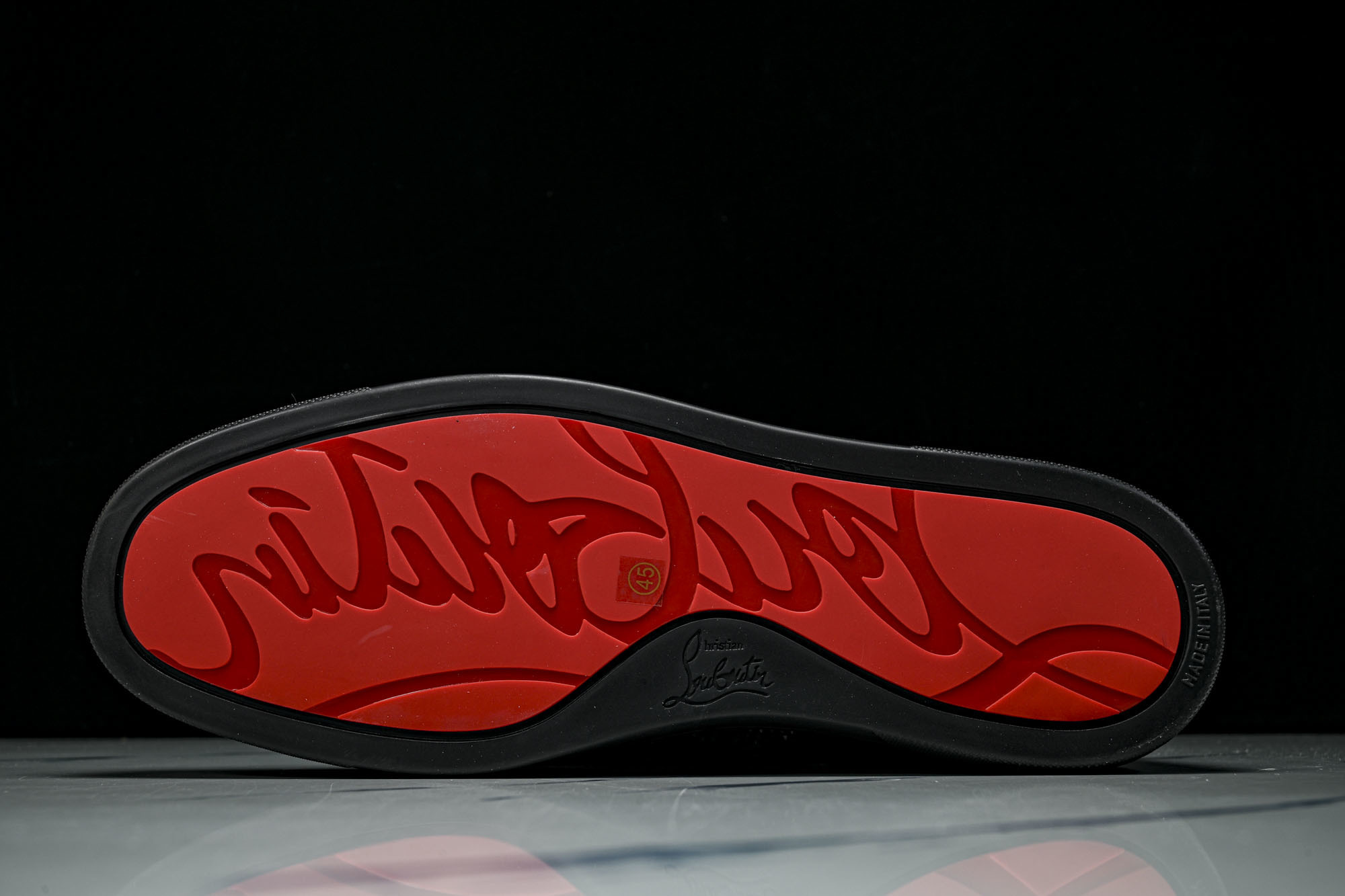 Christian Louboutin 2026新款CL男鞋低帮红底鞋水钻系带运动休闲板鞋莞产版 本法国