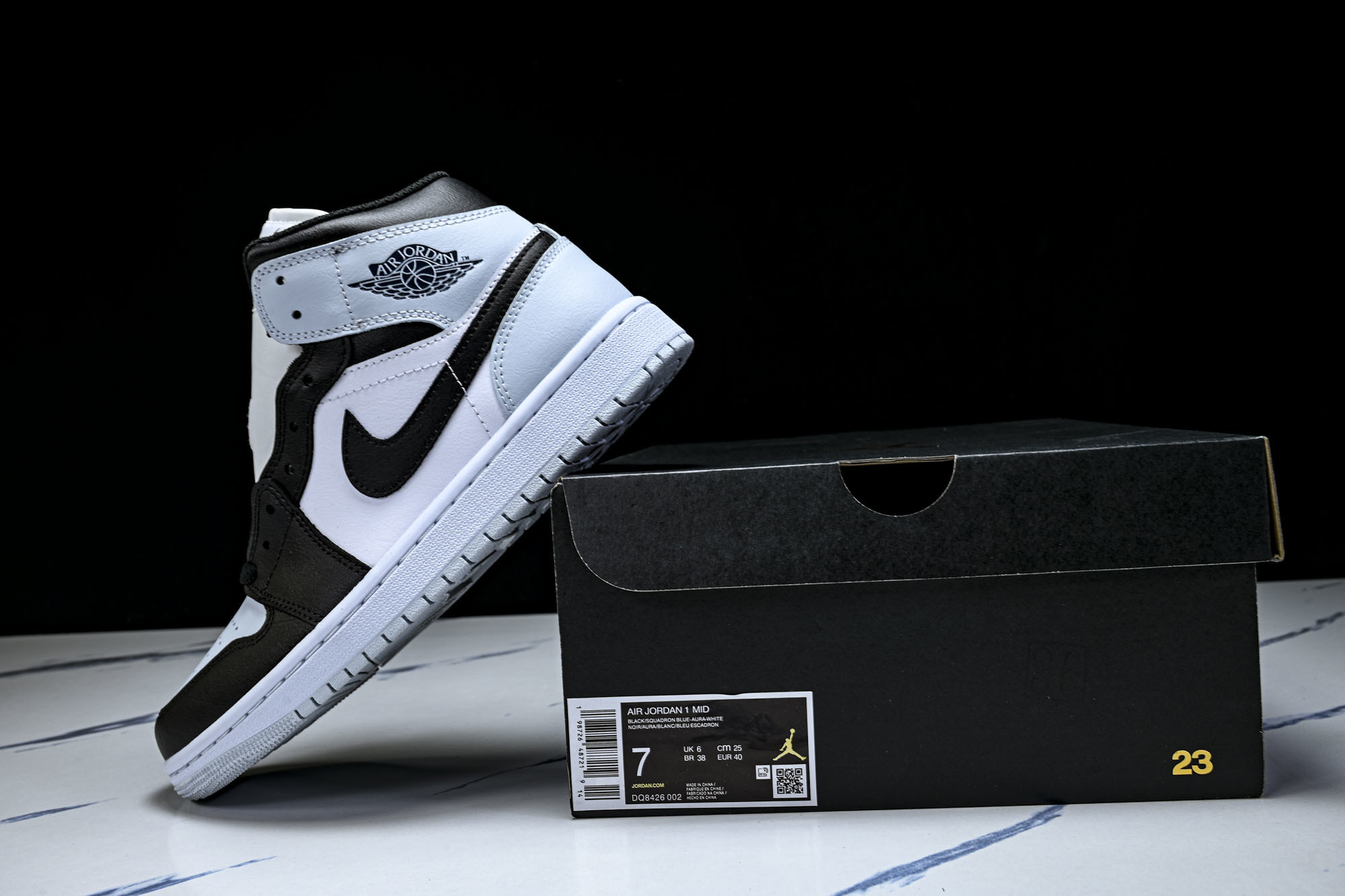 Air Jordan 1 Mid AJ1 乔1黑白灰 中帮文化休闲板鞋 DQ8426-00240 40.