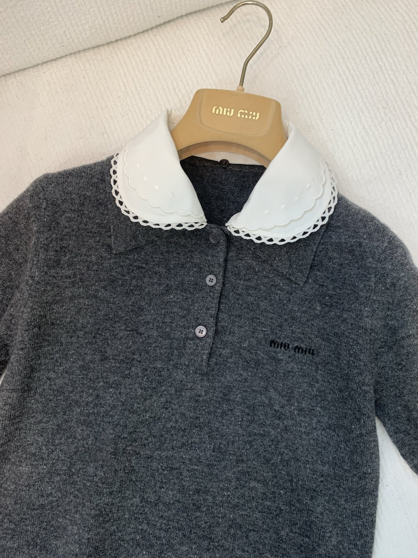 미우미우 여성 반팔 135362 Miu Miu T Shirt 썸네일 이미지