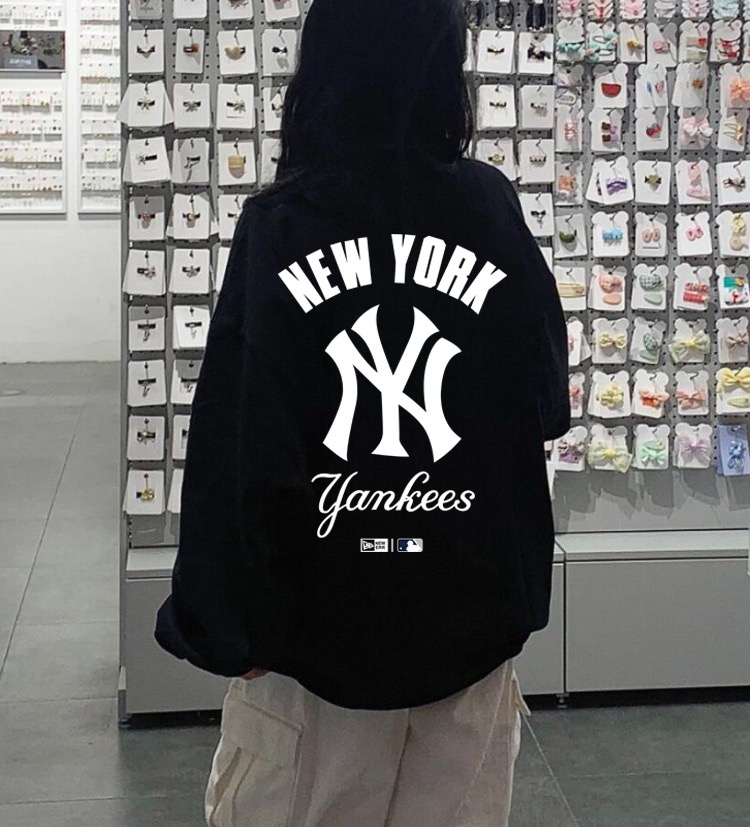 New Era x MLB Yankees Winter Velvet Vest – High-End Quality and Comfort - 图片 1