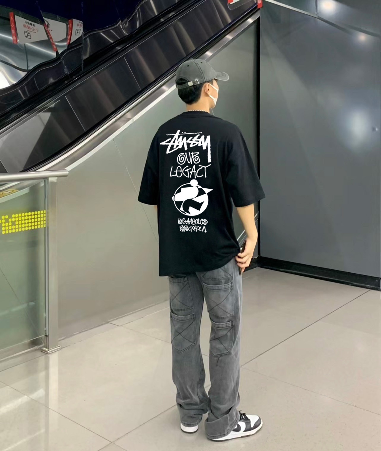 Stussy Cotton T-shirts: High-quality fabric, durable prints, comfortable fit, unisex fashion. - 图片 4