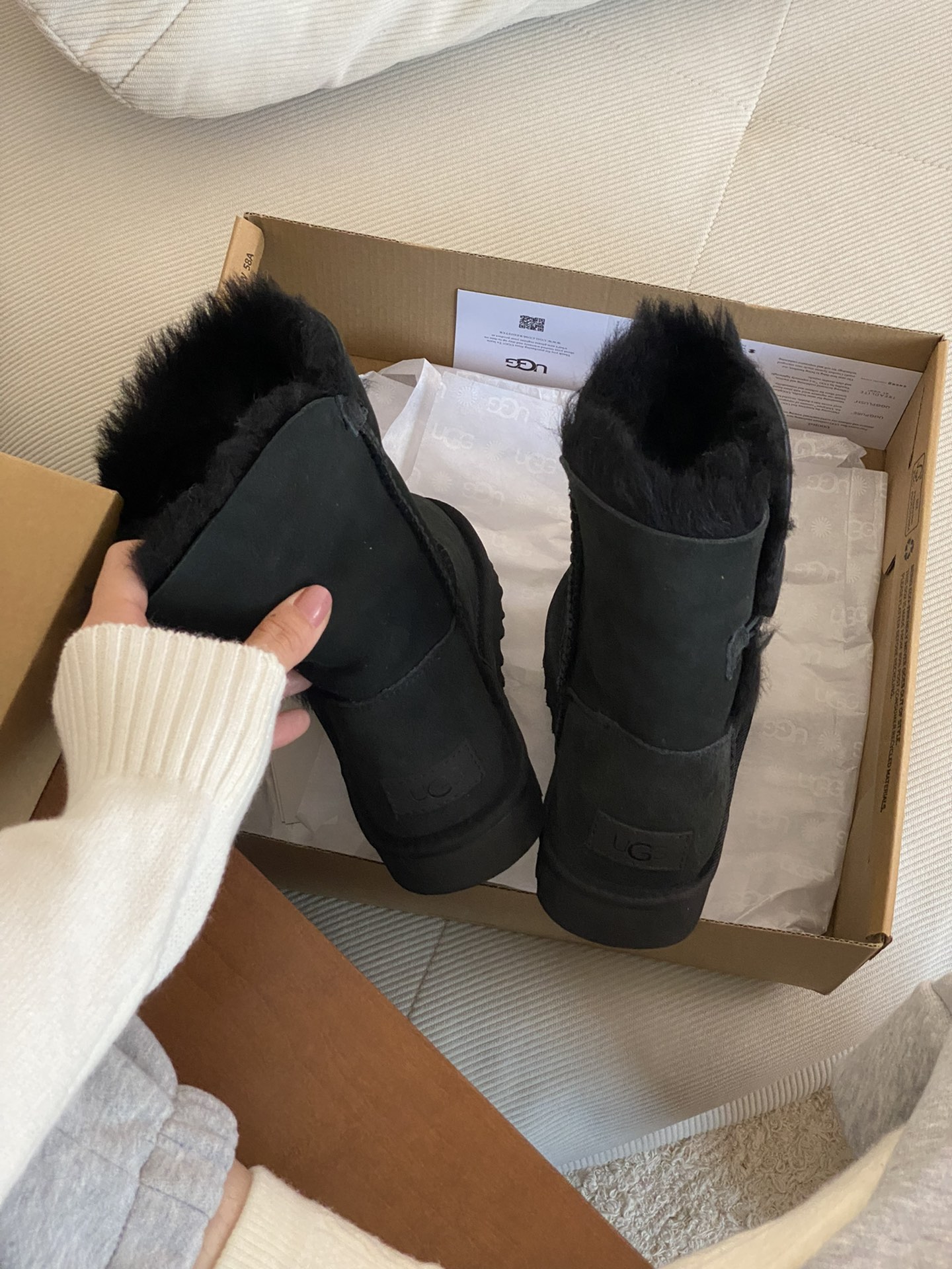 new️正码️UGG平底5803尺码3940