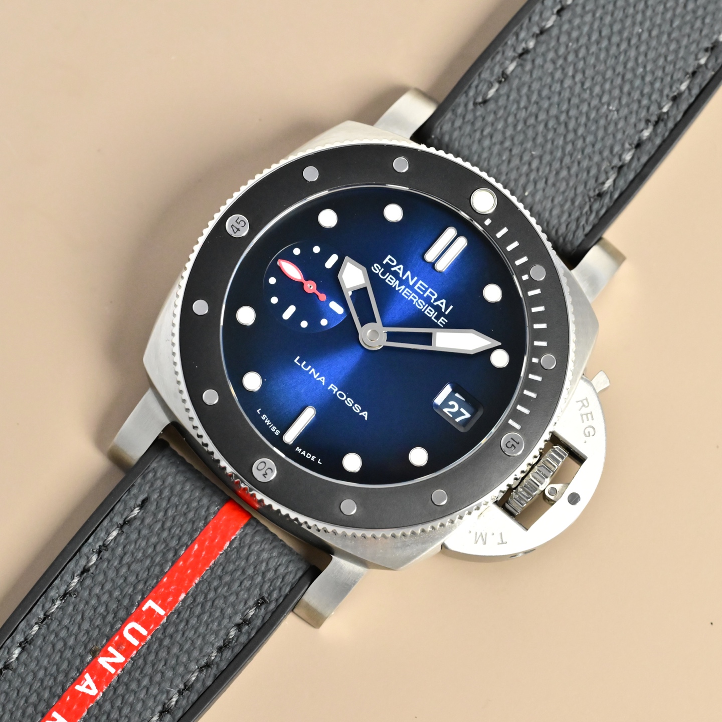 Panerai Submersible Luna Rossa PAM01391 brushed steel case, black bezel, blue dial, black strap with red stripe 42mm Men's Automatic