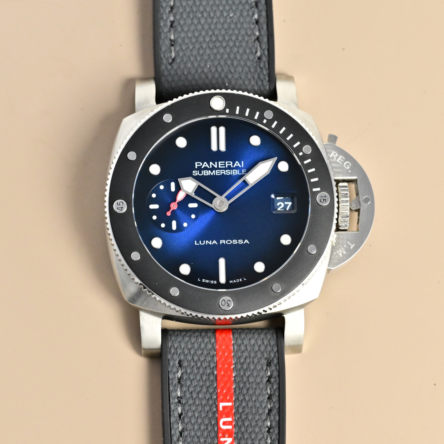 Panerai Submersible Luna Rossa PAM01391 brushed steel case, black bezel, blue dial, black strap with red stripe 42mm Men's Automatic