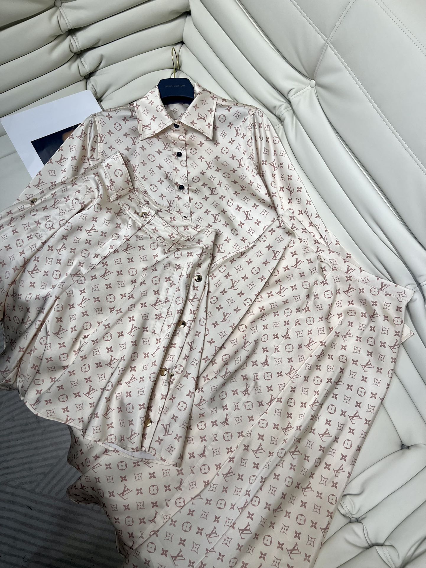 Louis Vuitton AAAAA+
 Clothing Shirts & Blouses Printing